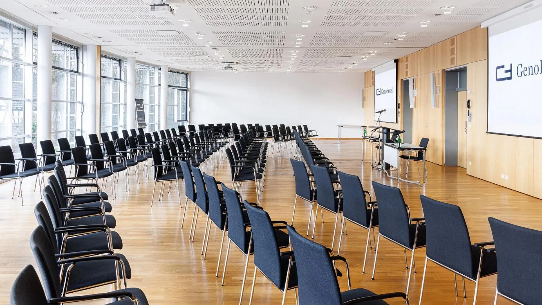 Meeting/conference room in GenoHotel Forsbach