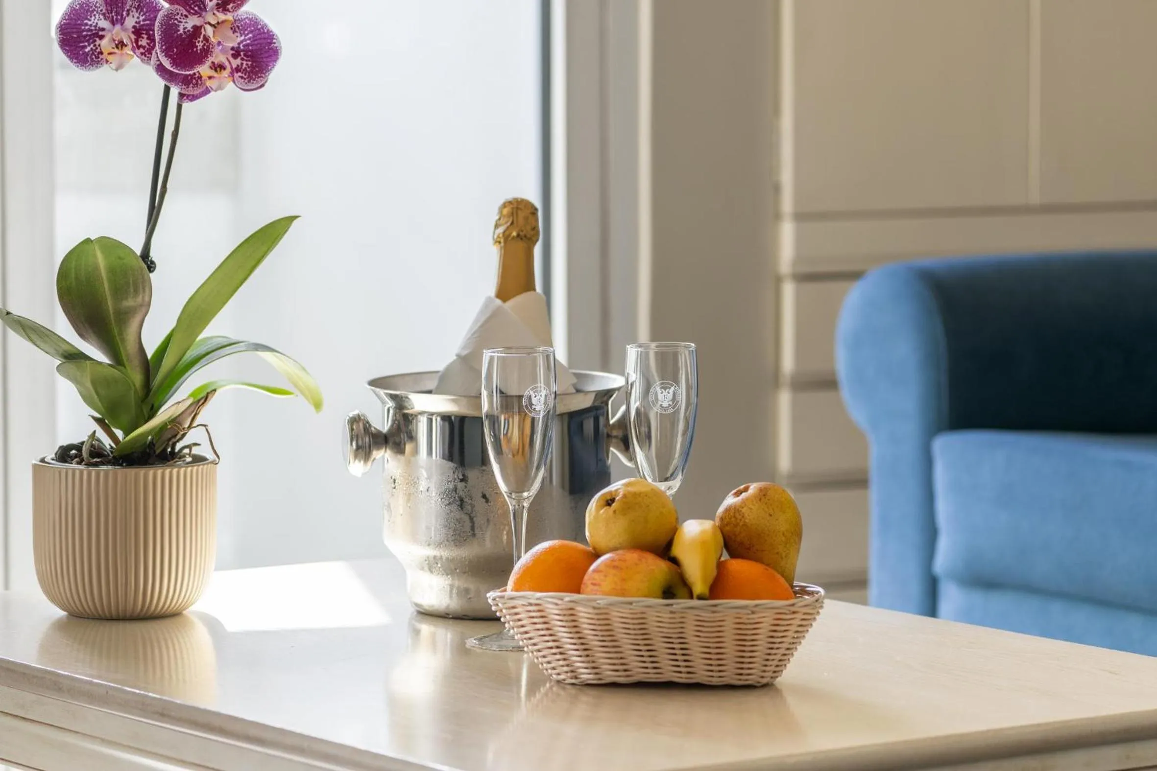 Photo of the whole room in Hotel Madeira