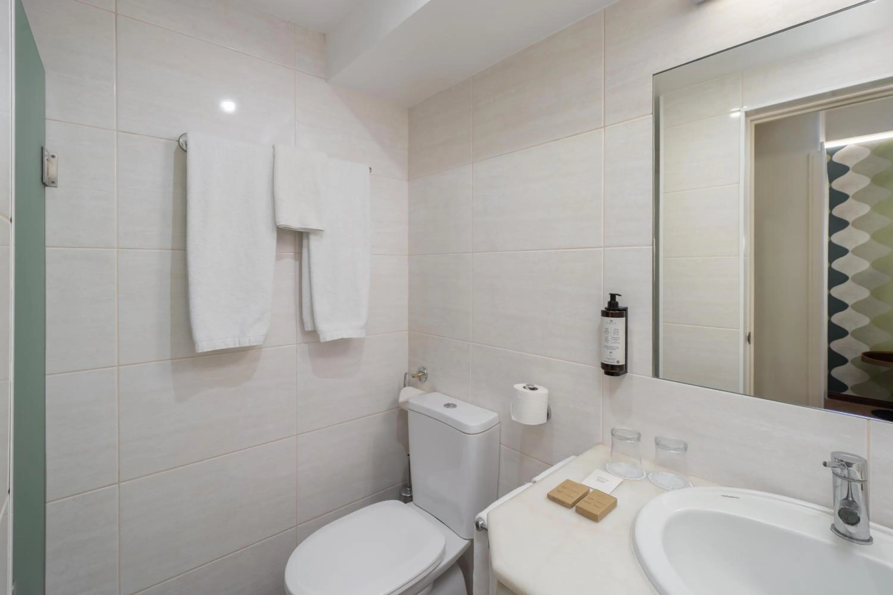 Bathroom in Hotel Madeira