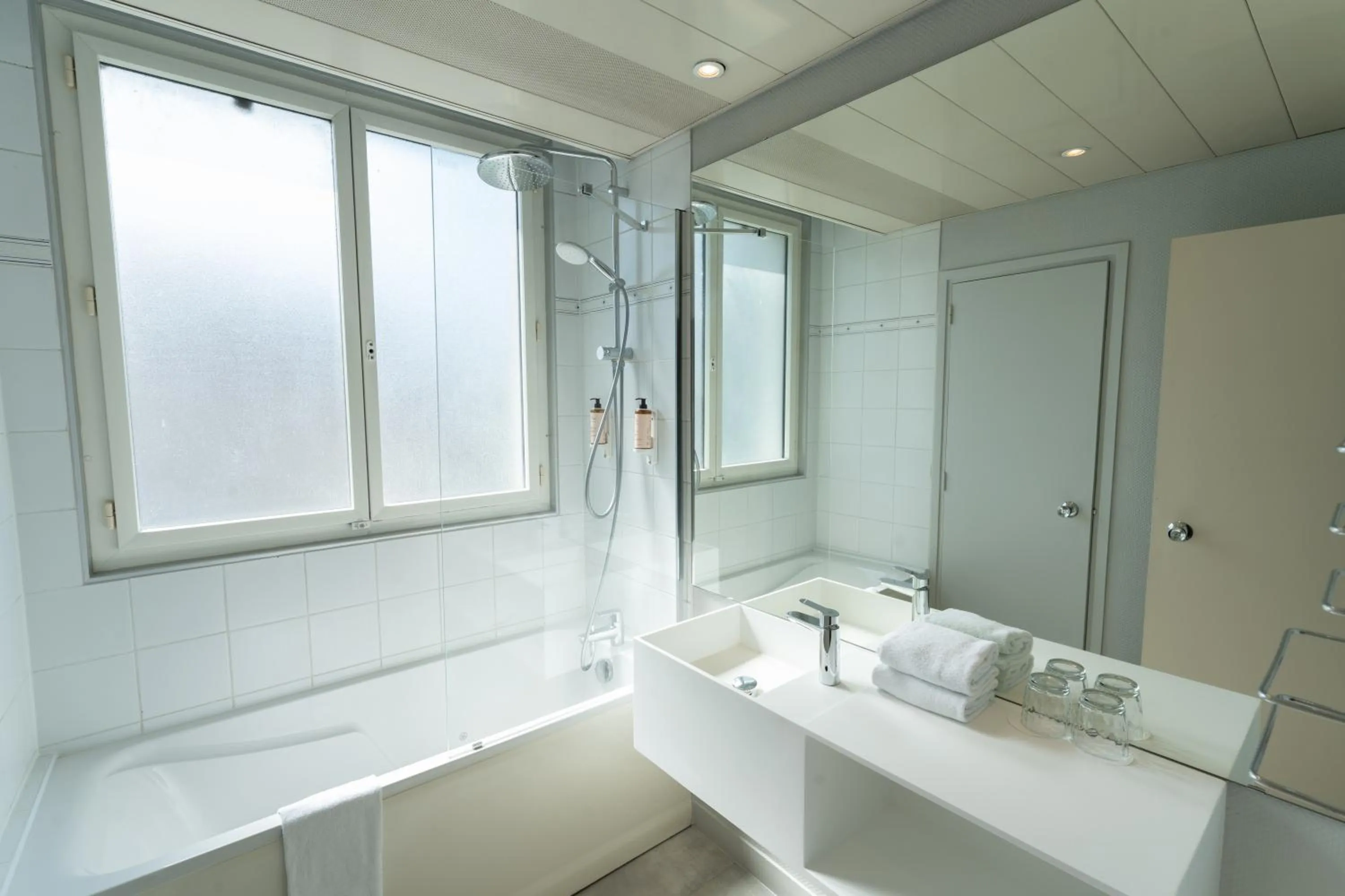 Bath in Mercure Besancon Parc Micaud - Hotel & Bar