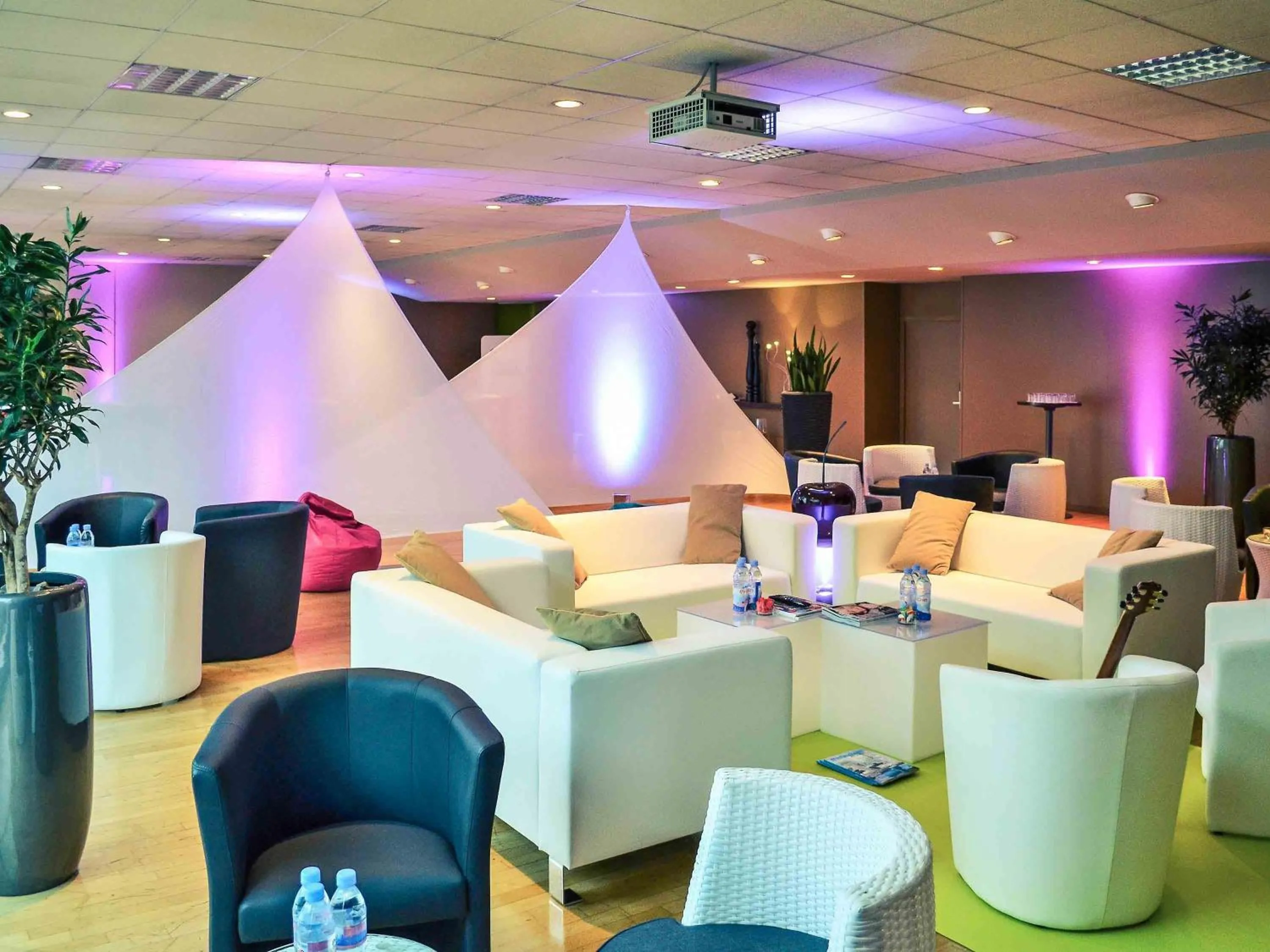 Meeting/conference room in Mercure Besancon Parc Micaud - Hotel & Bar