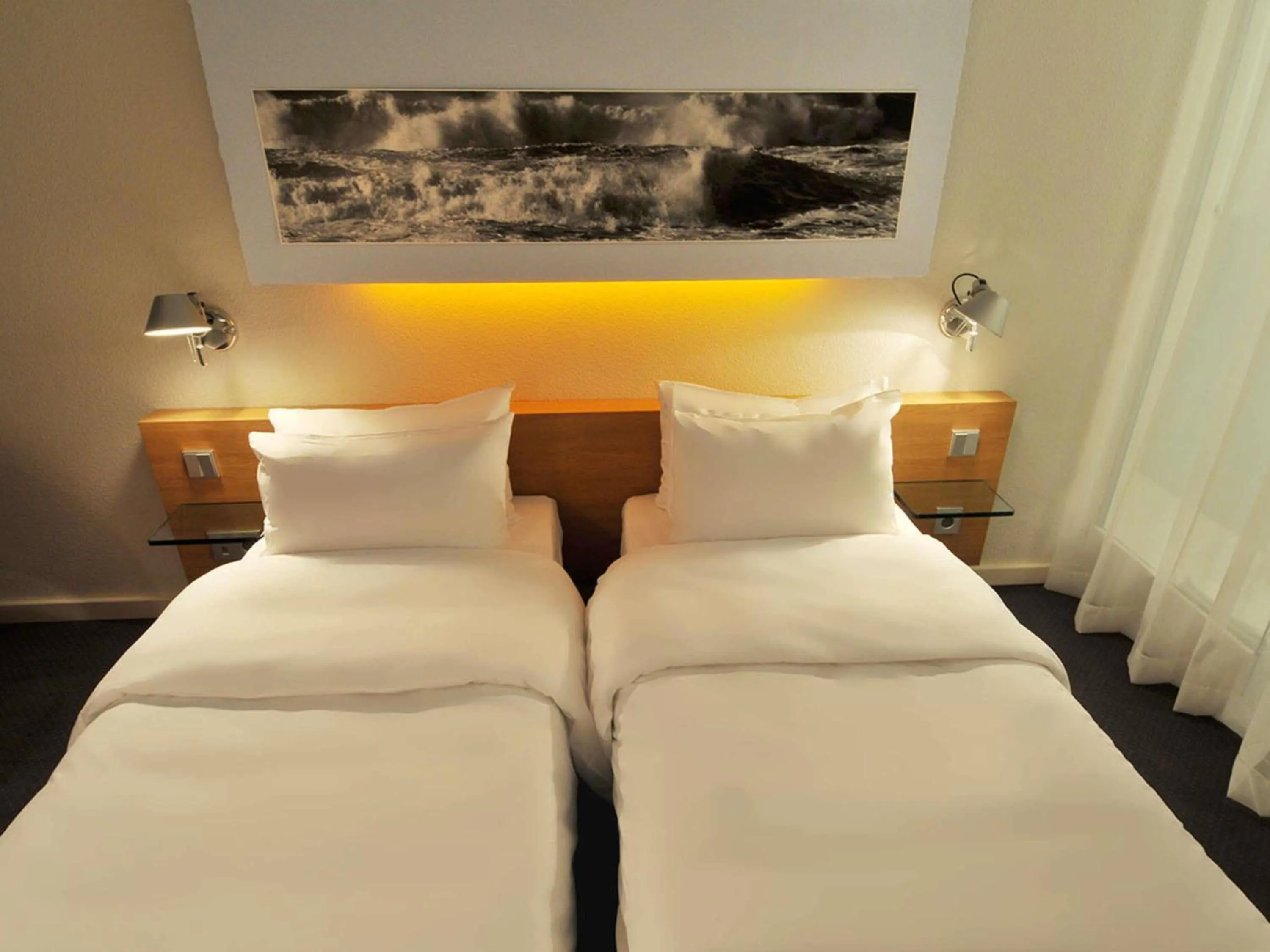 Bedroom, Bed in Mercure Nantes Centre Gare