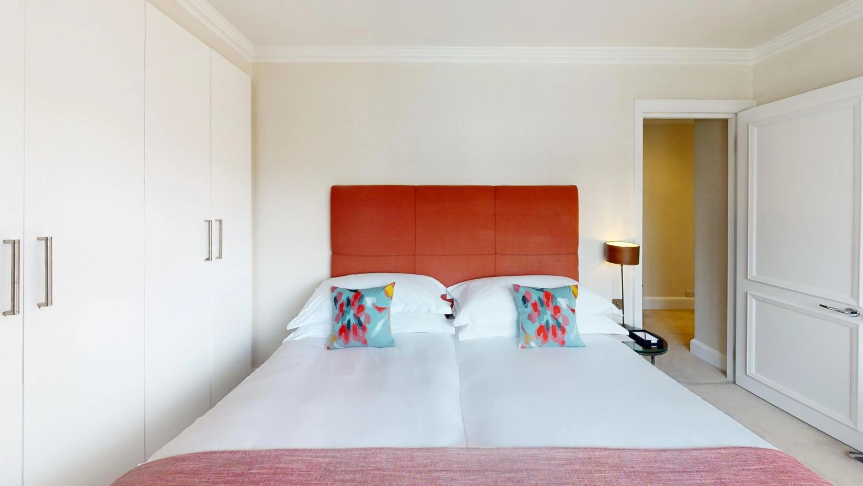 Bed in Cheval Knightsbridge