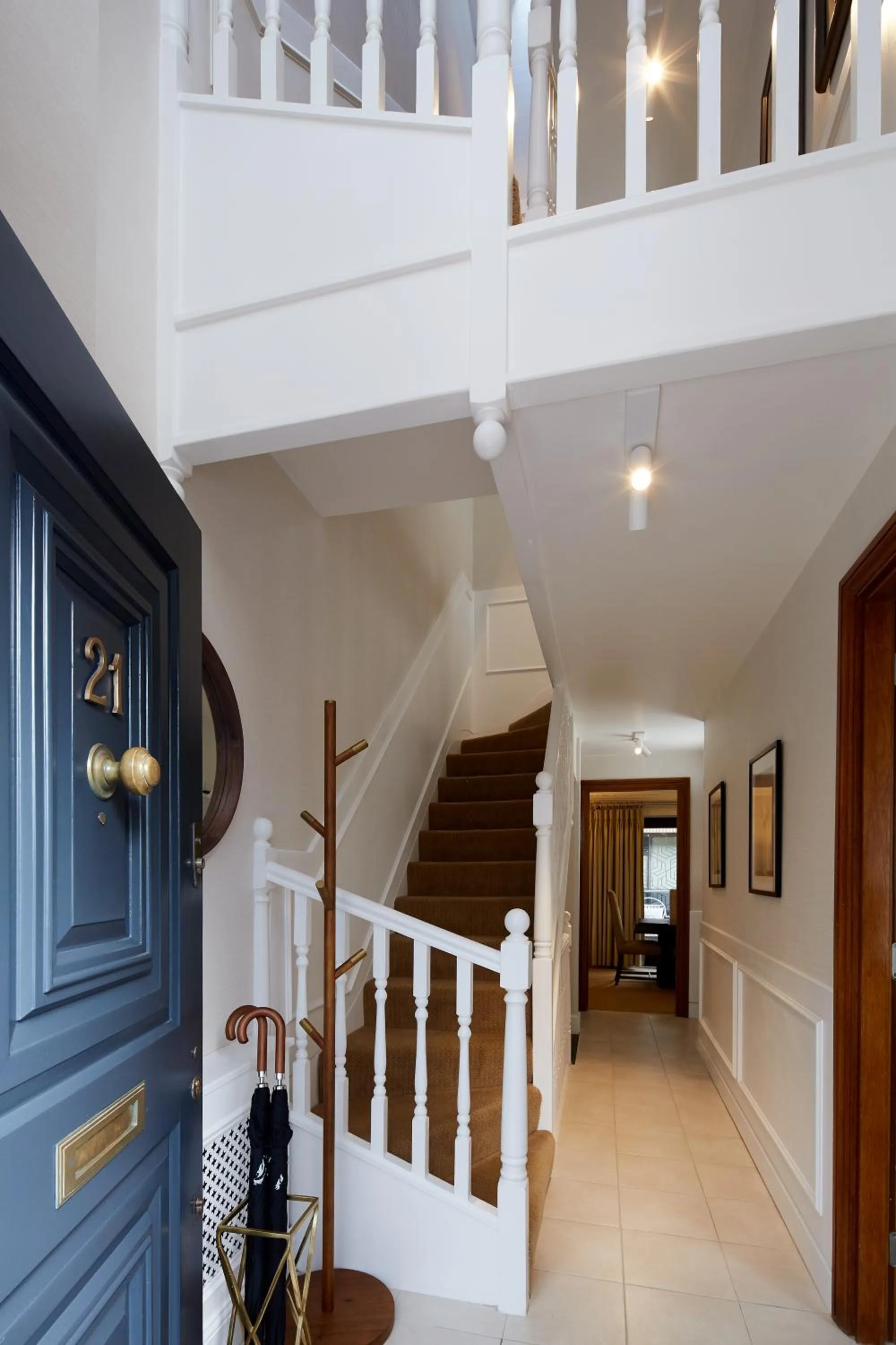 Facade/entrance in Cheval Knightsbridge