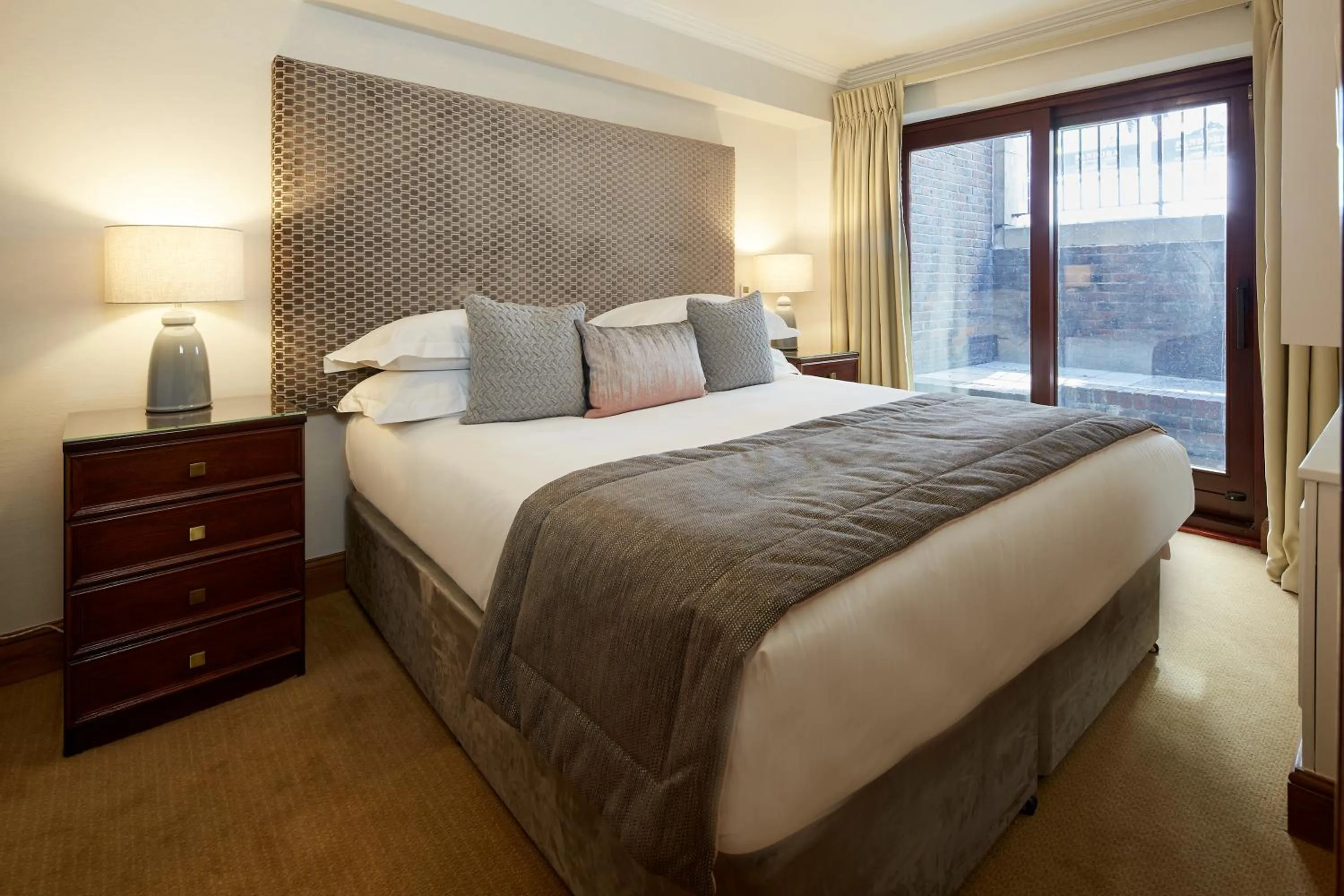 Bed in Cheval Knightsbridge