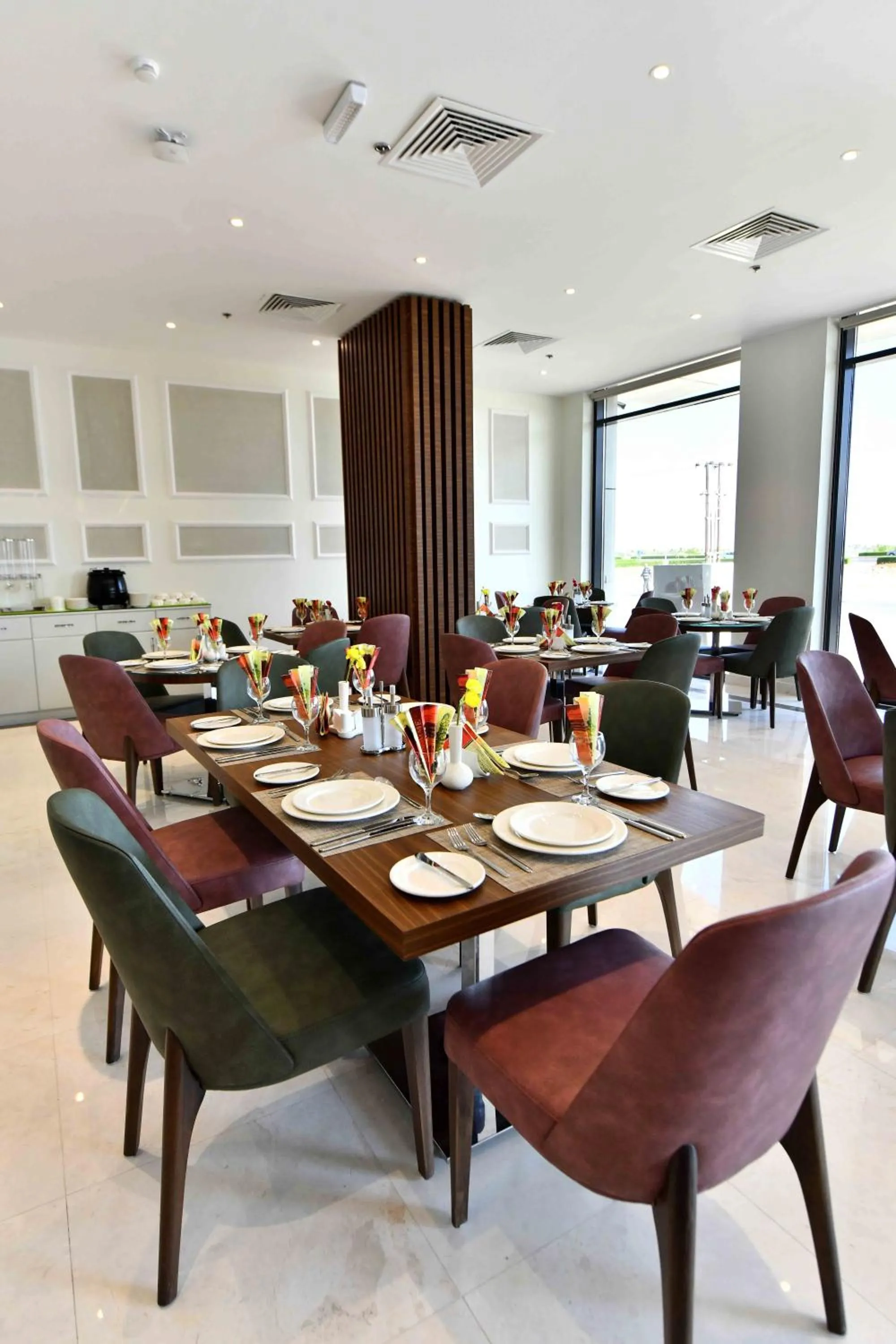 Restaurant/places to eat in Be Inn Hotel