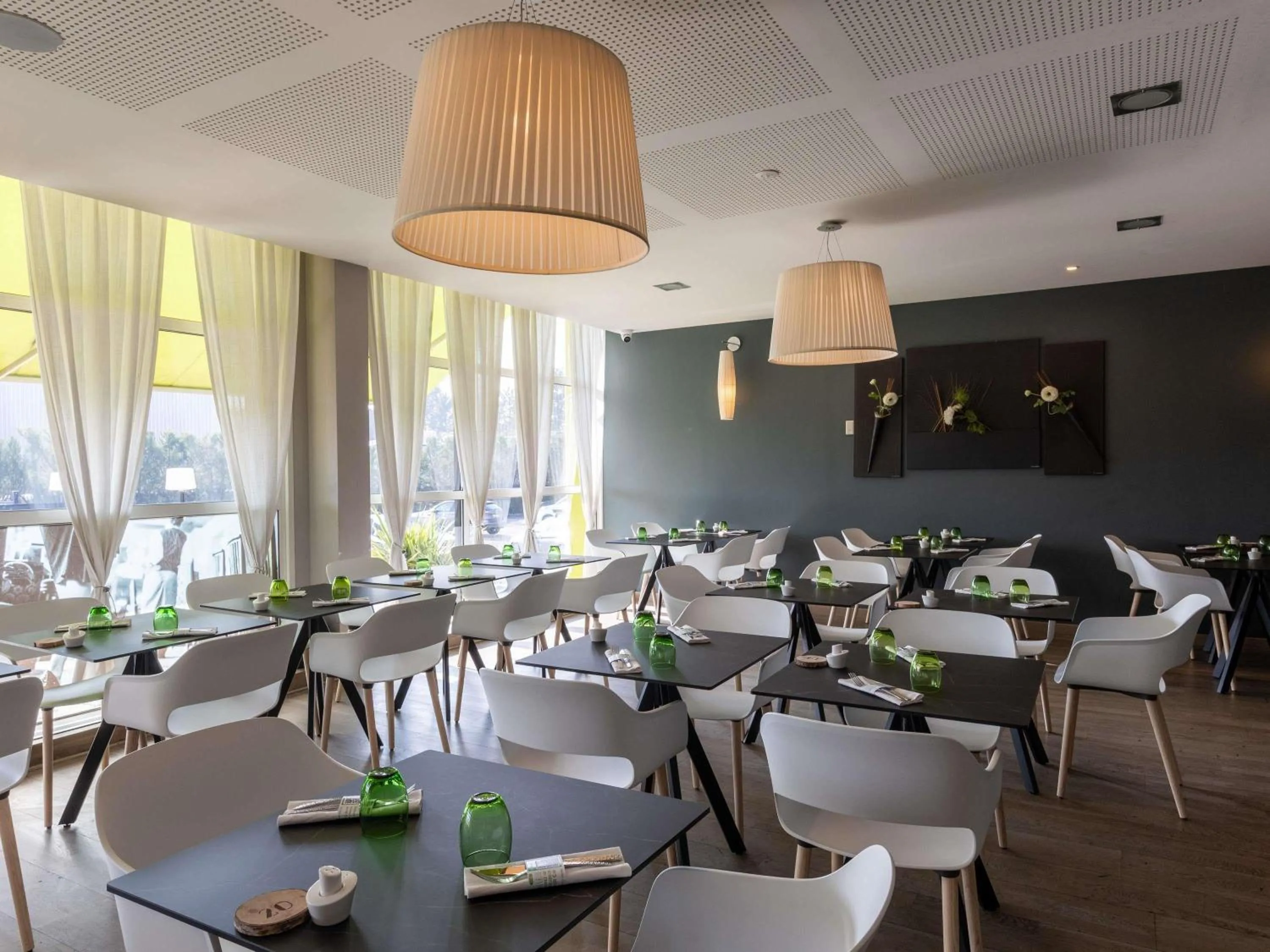 Restaurant/places to eat in ibis Styles Chalon sur Saône