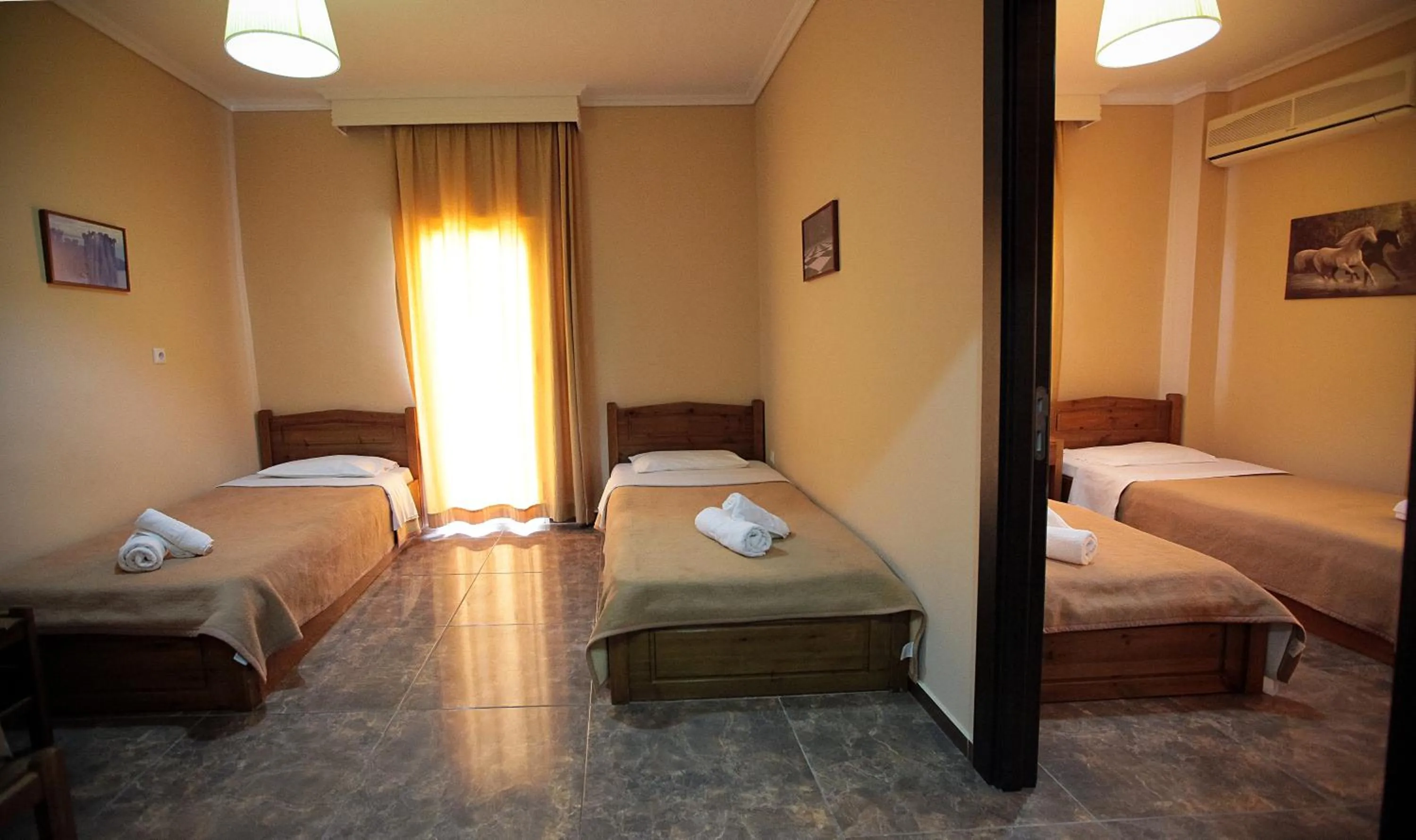 Bedroom, Bed in Hotel Epavli