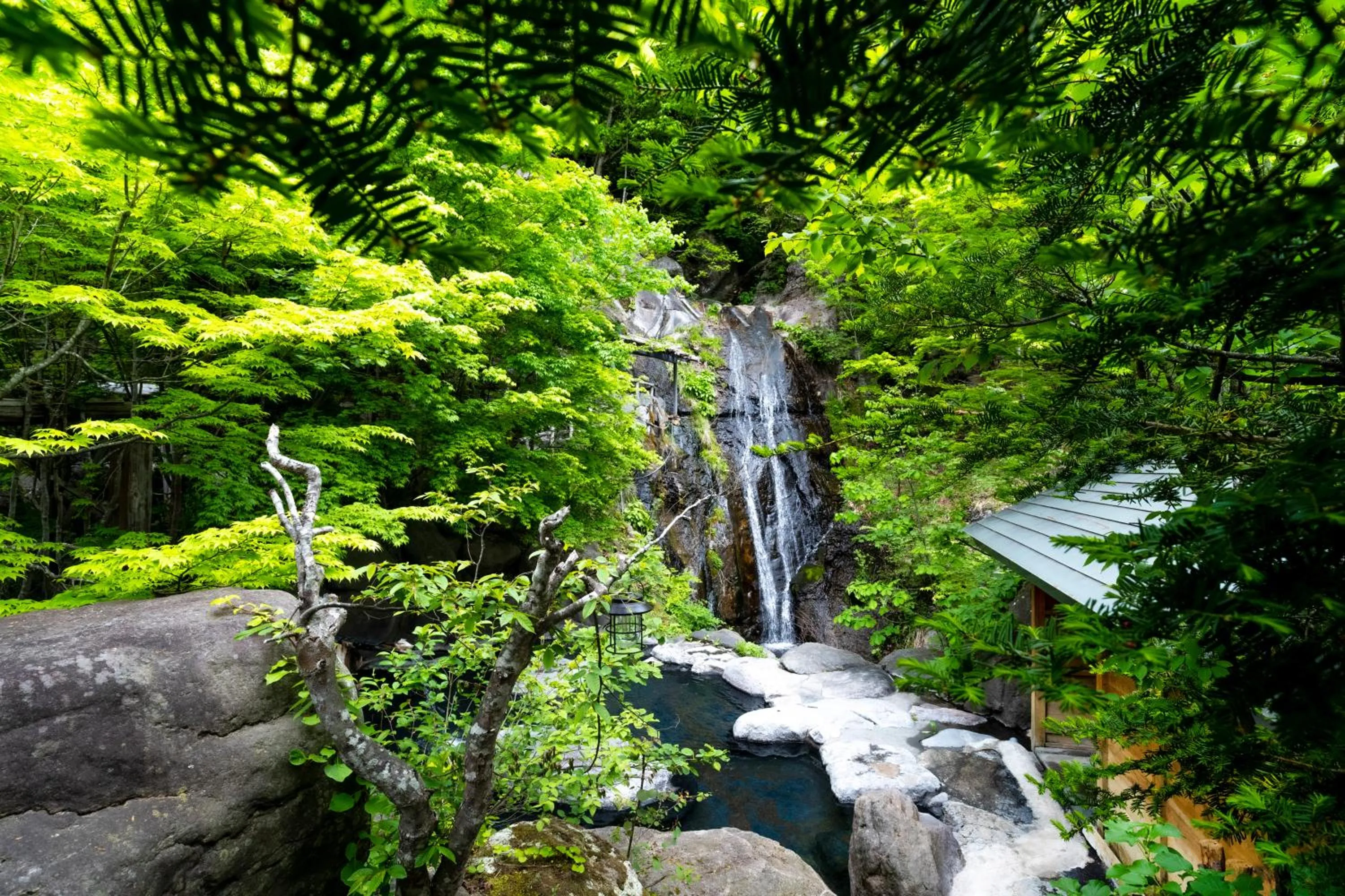Open Air Bath in Hacho no Yu