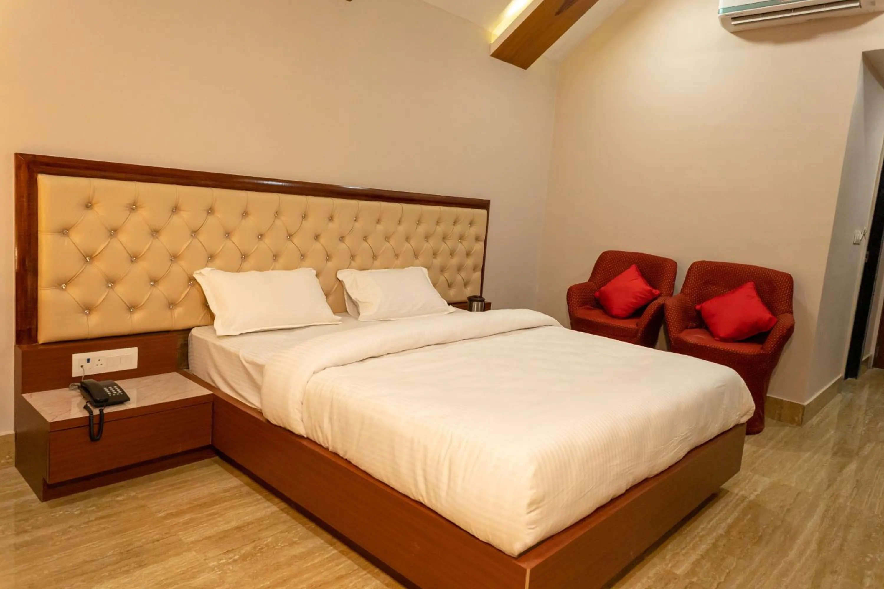 Photo of the whole room, Bed in Riddhi Siddhi Resorts
