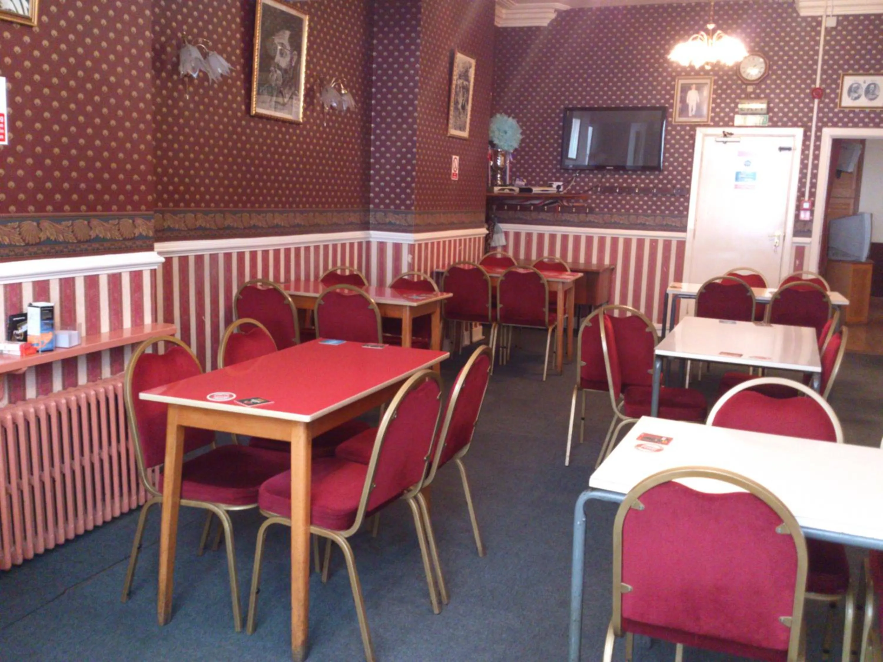 Restaurant/places to eat in Grafton House