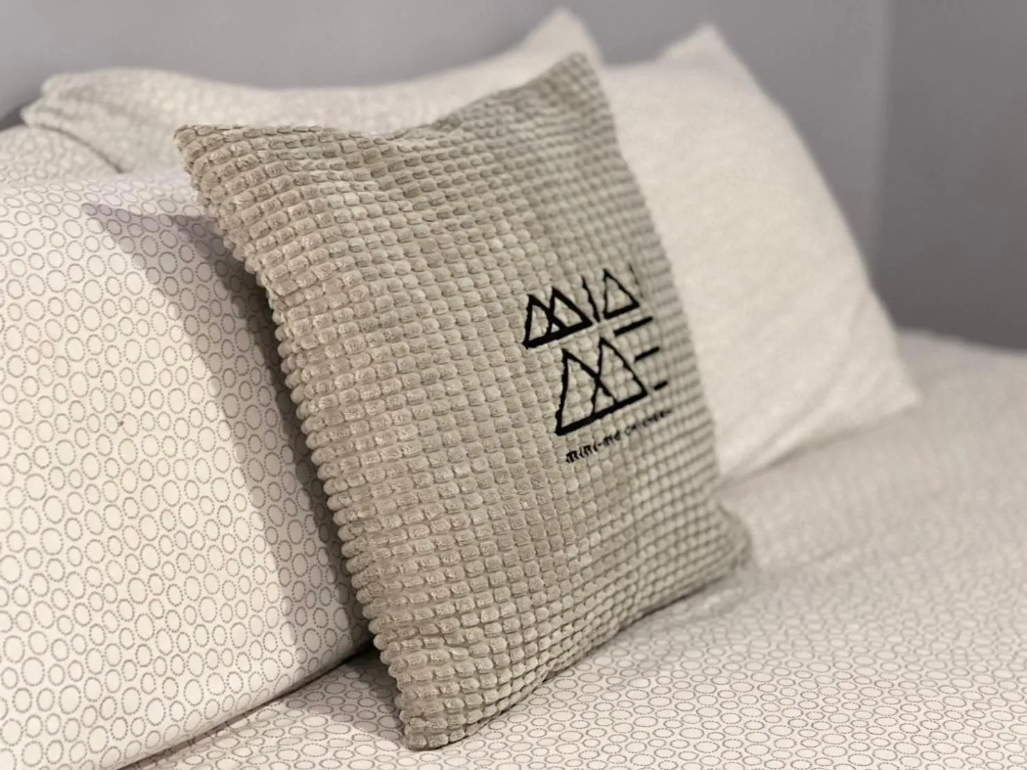 Property logo or sign, Bed in Mini-ME Home, A Cozy Entire House in Old City