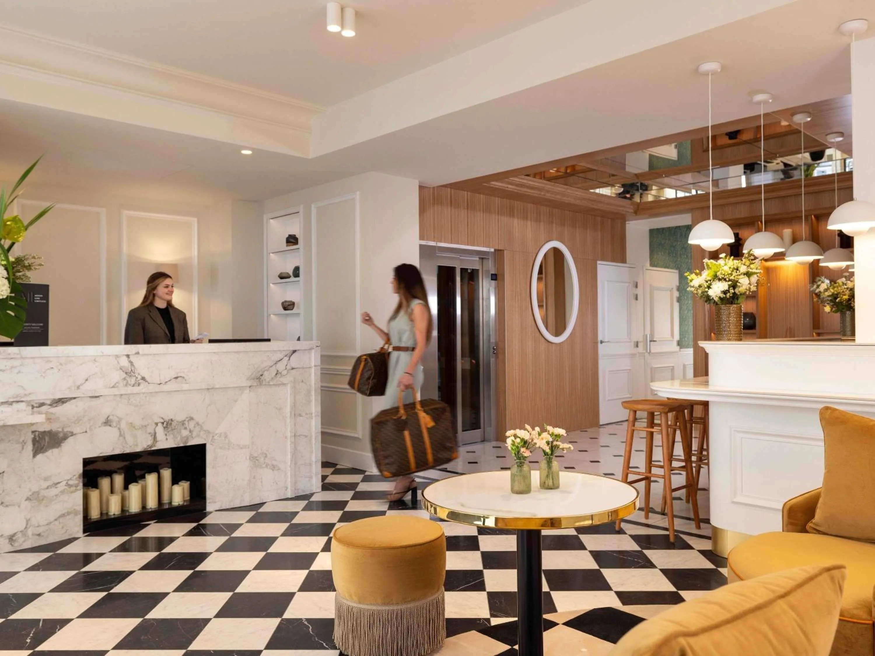 Property building in Hotel Mercure La Sorbonne Saint-Germain-des-Prés