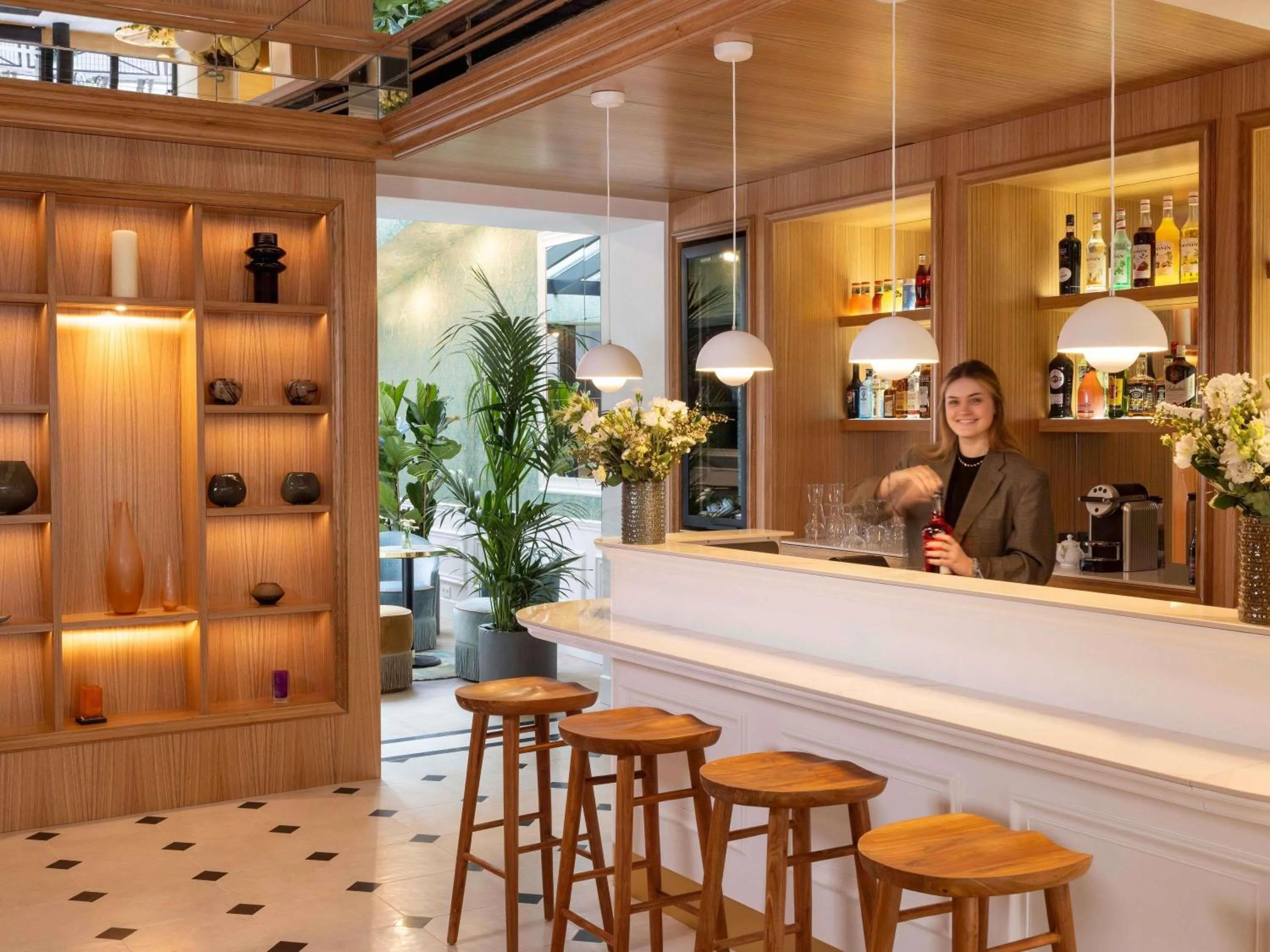 Property building in Hotel Mercure La Sorbonne Saint-Germain-des-Prés