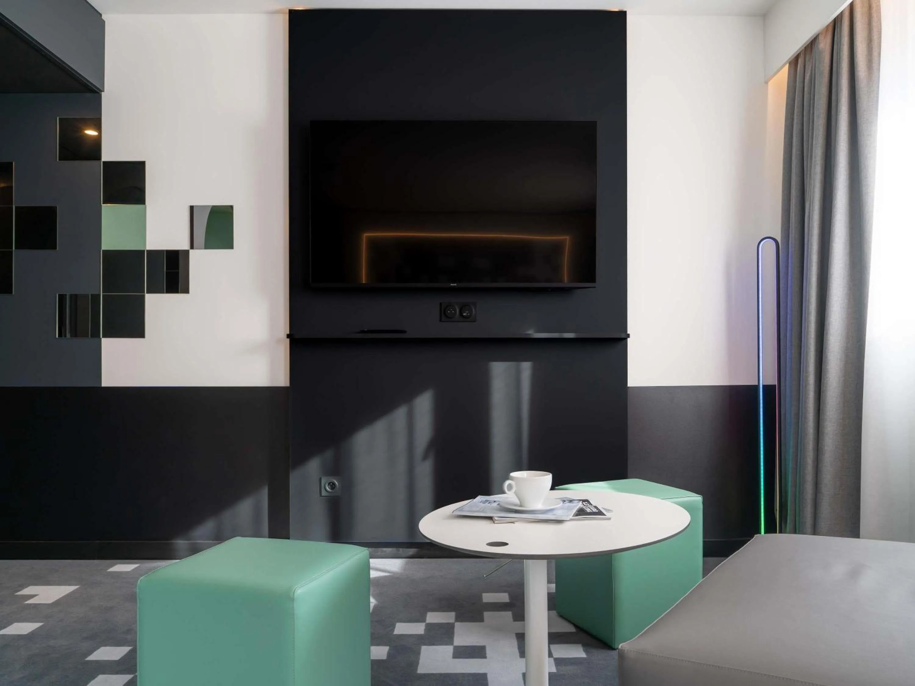 Bedroom in Mercure Béziers