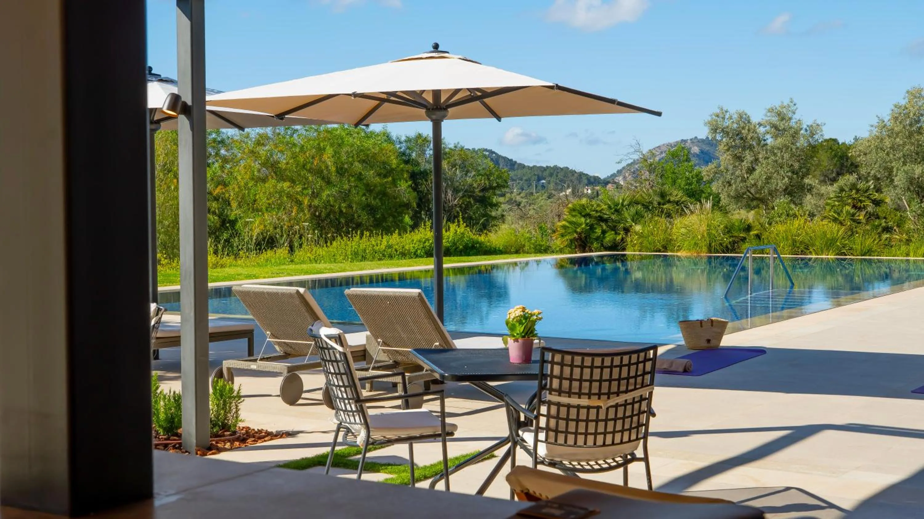 Balcony/Terrace in Castell Son Claret - The Leading Hotels of the World