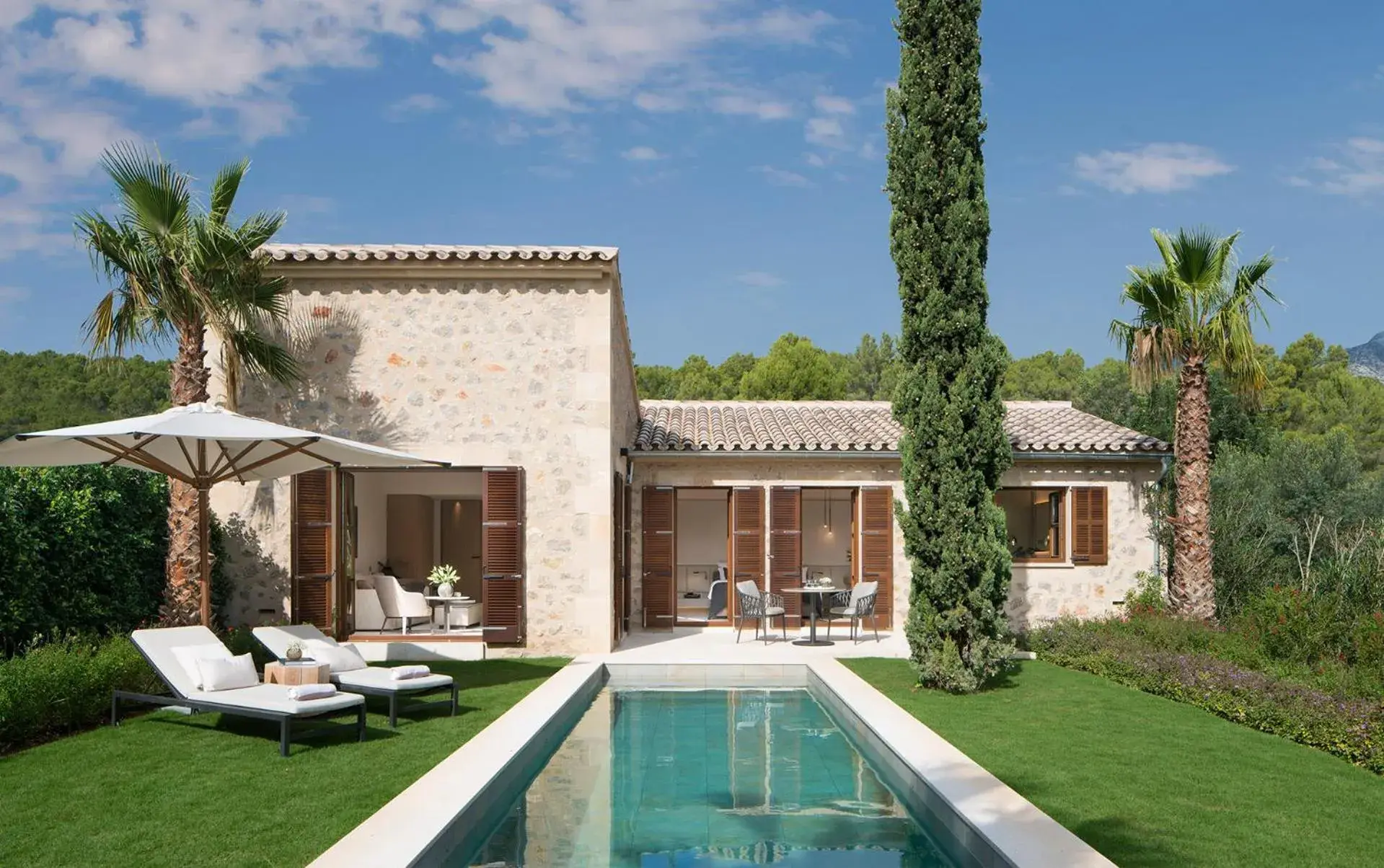 Suite with Private Pool in Castell Son Claret - The Leading Hotels of the World Suite with Private Pool in Castell Son Claret - The Leading Hotels of the World