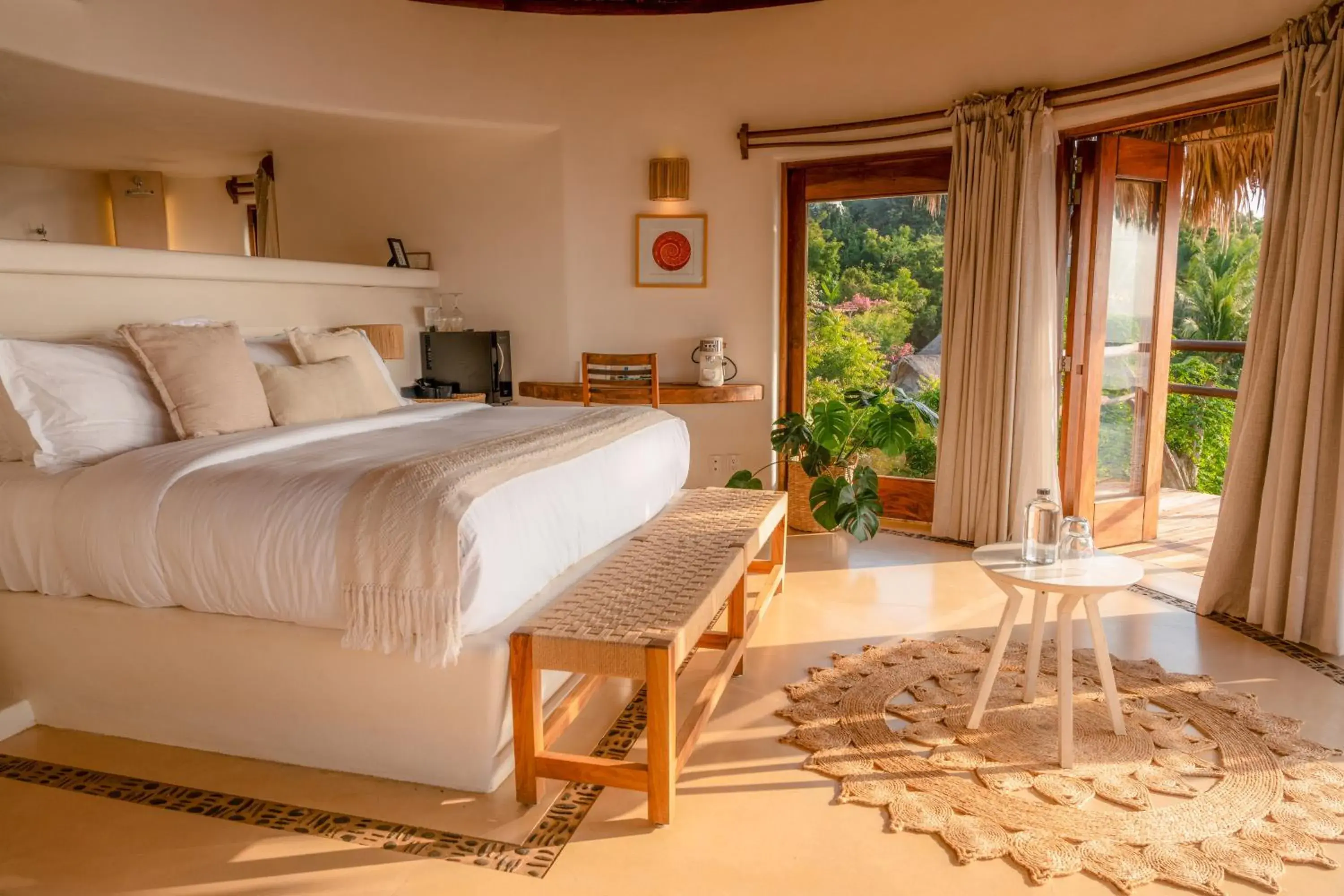 Honeymoon Suite in ZOA Hotel - Adults Only Honeymoon Suite in ZOA Hotel - Adults Only