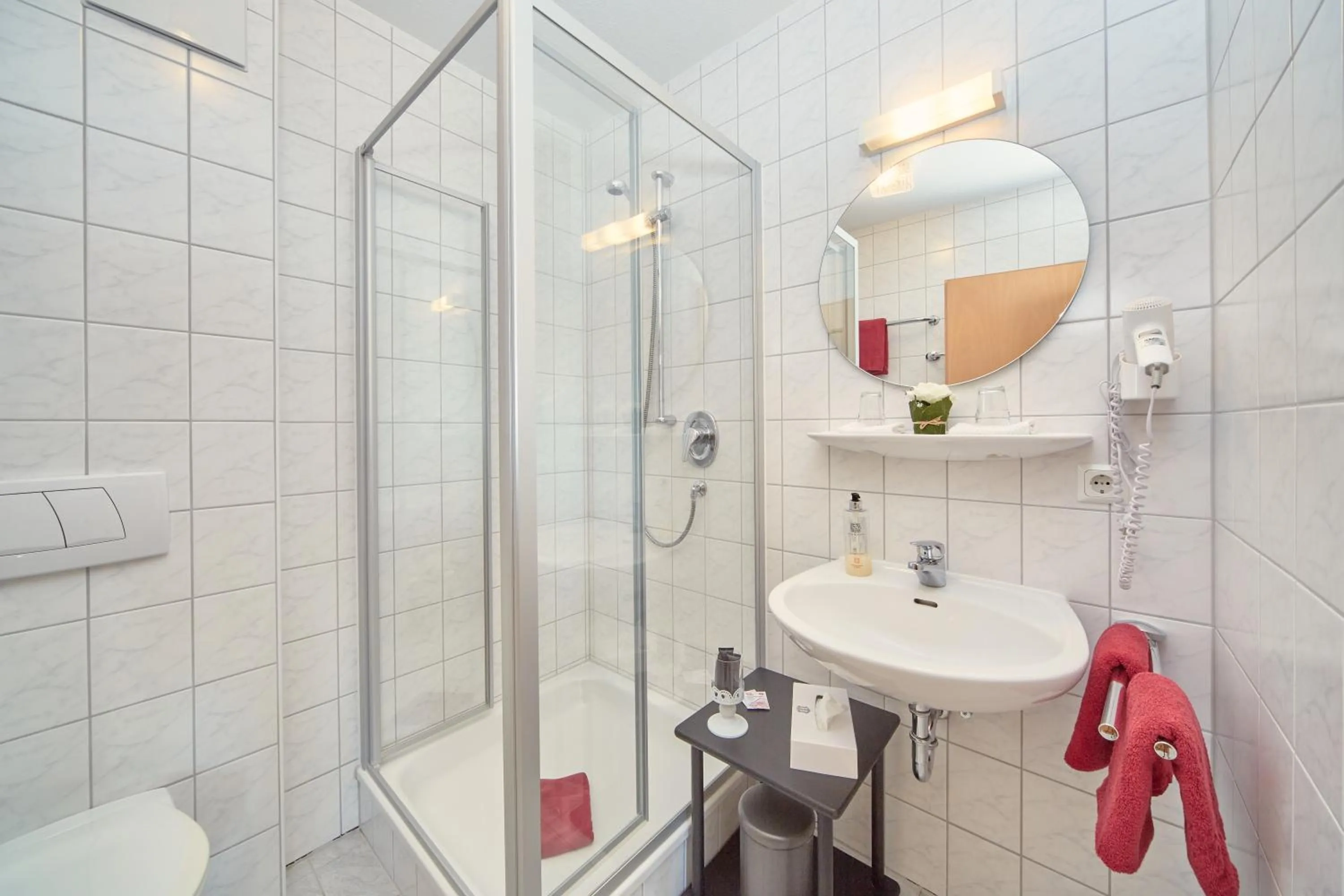 Bathroom in Hotel-Krone-Lounge