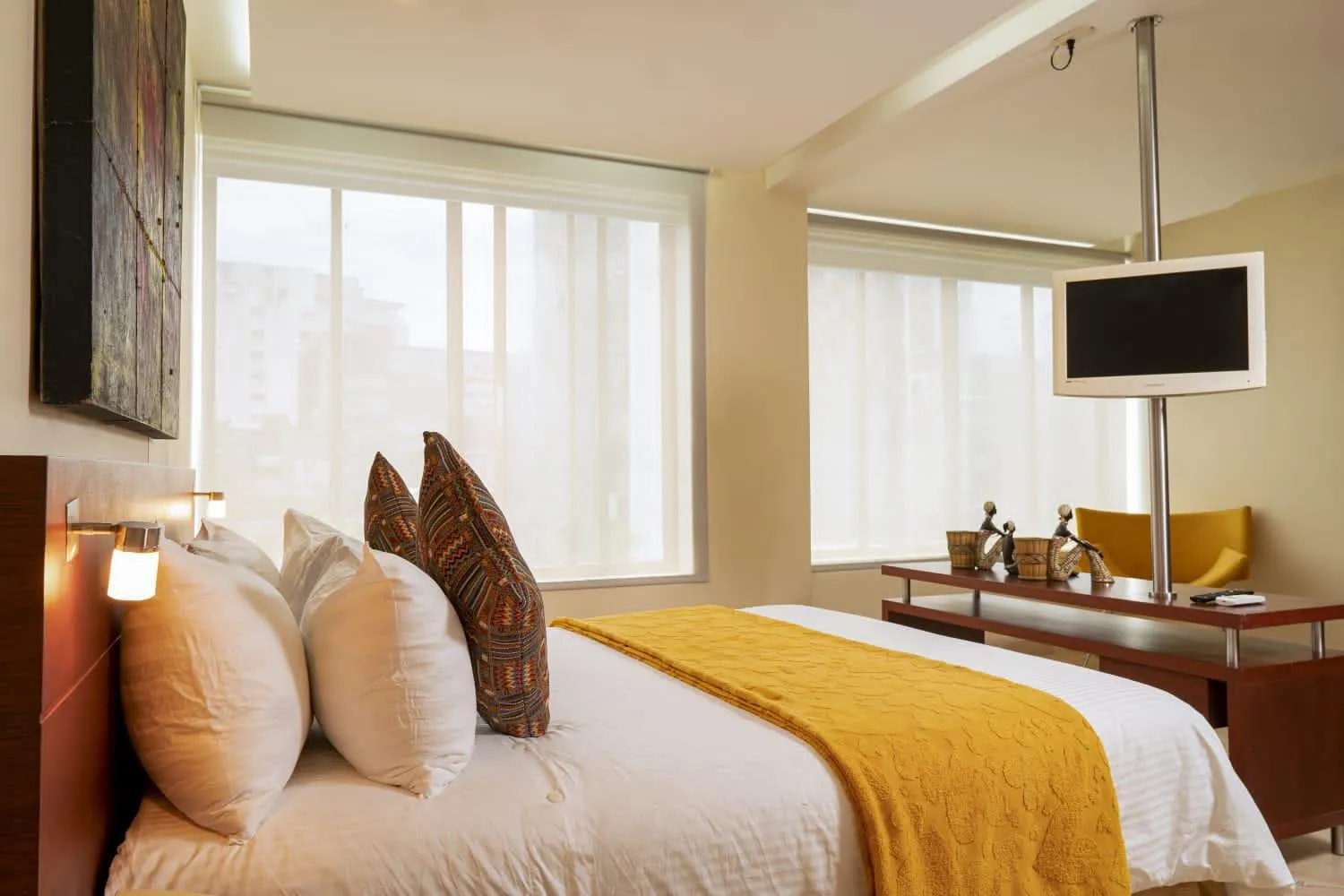 Photo of the whole room, Bed in PlazaMar Pacifico Hotel