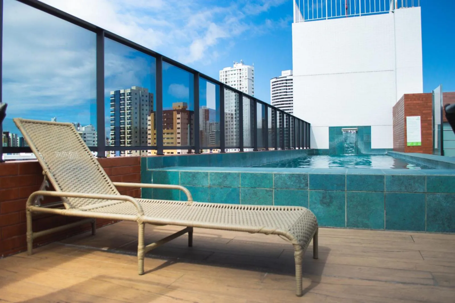 Swimming pool in Nord Easy Connect