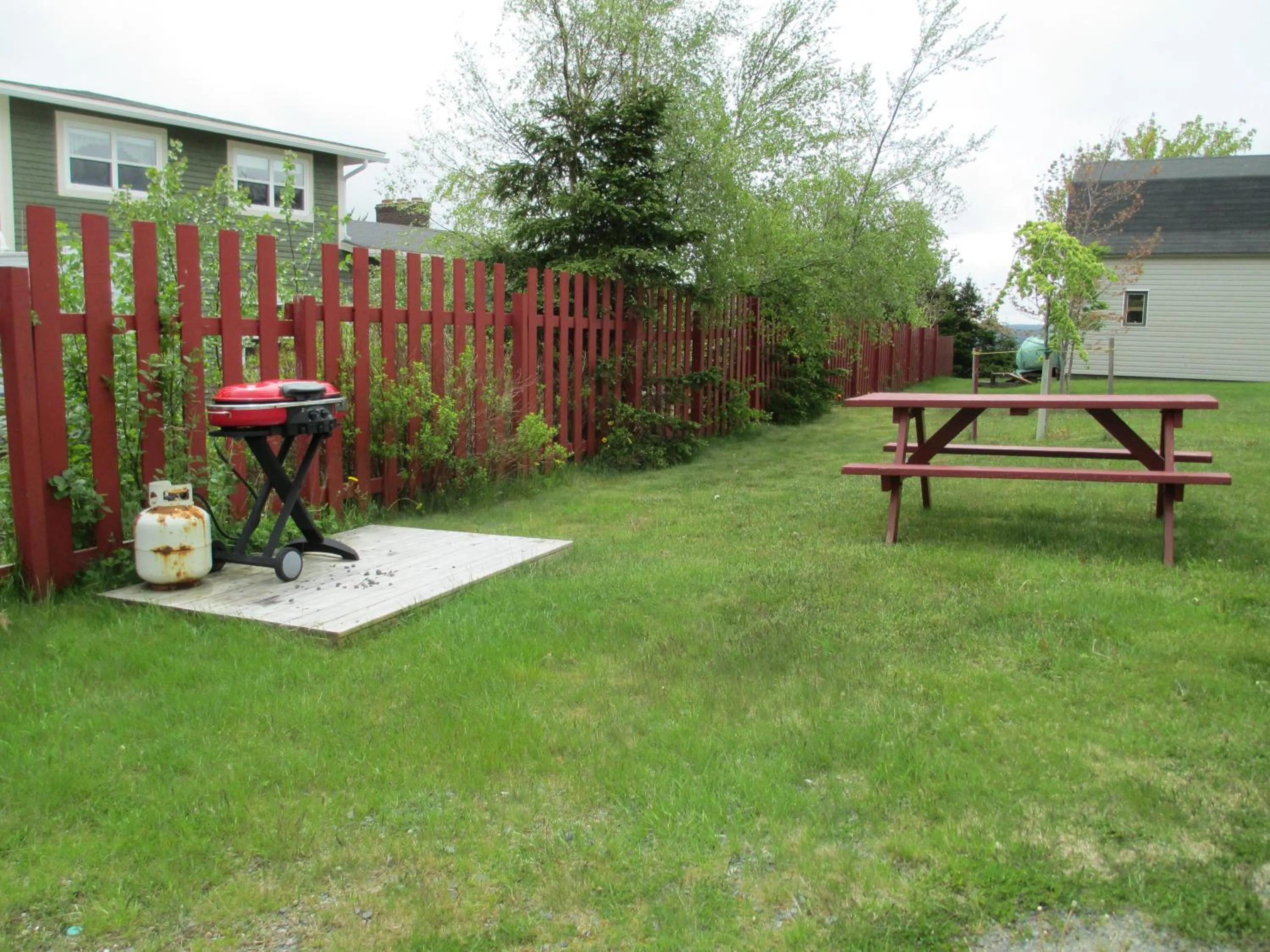 Area and facilities in Comerford's Ocean View Suites