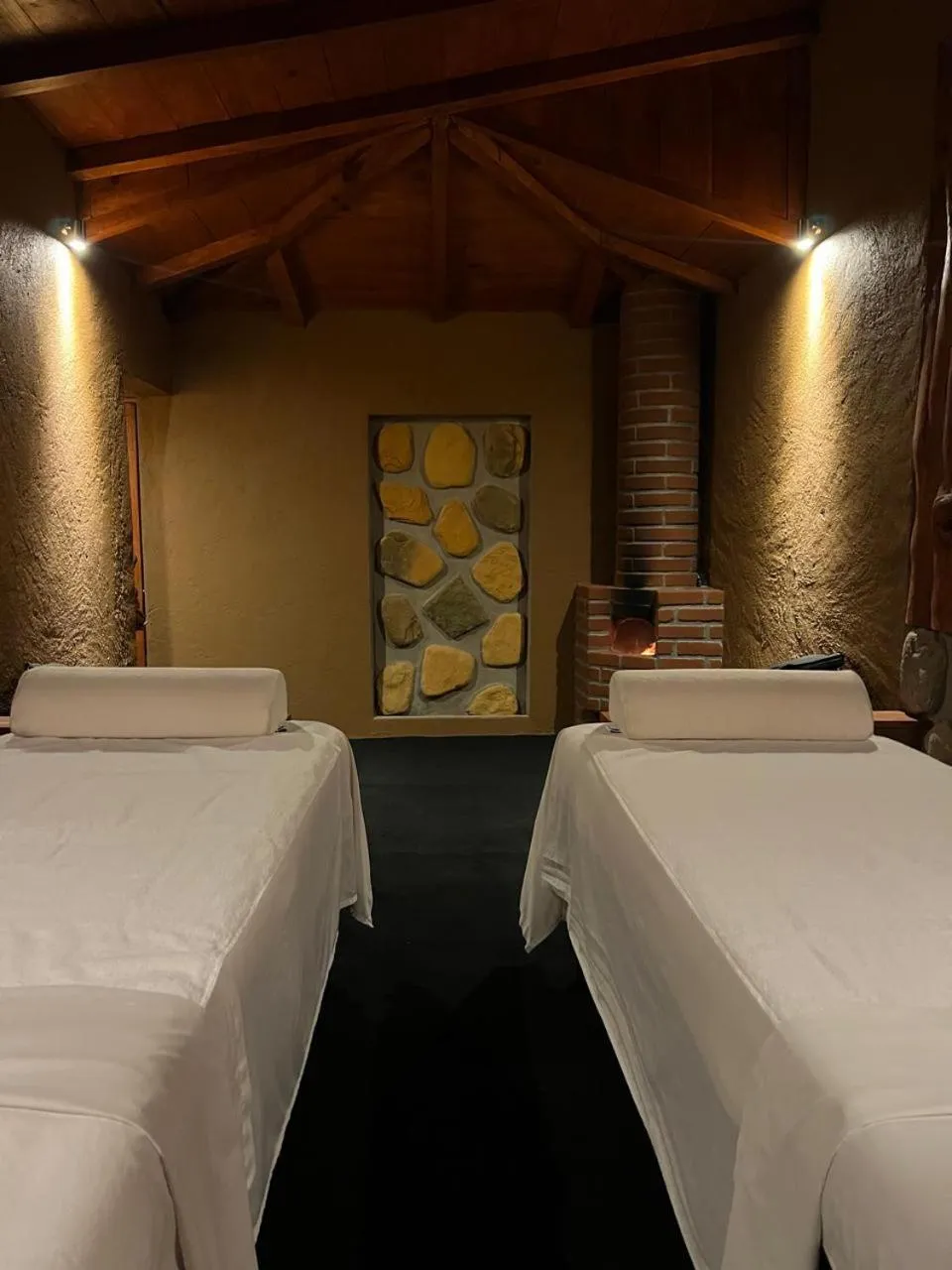 Spa and wellness centre/facilities, Bed in Cabañas El Estribo Hotel