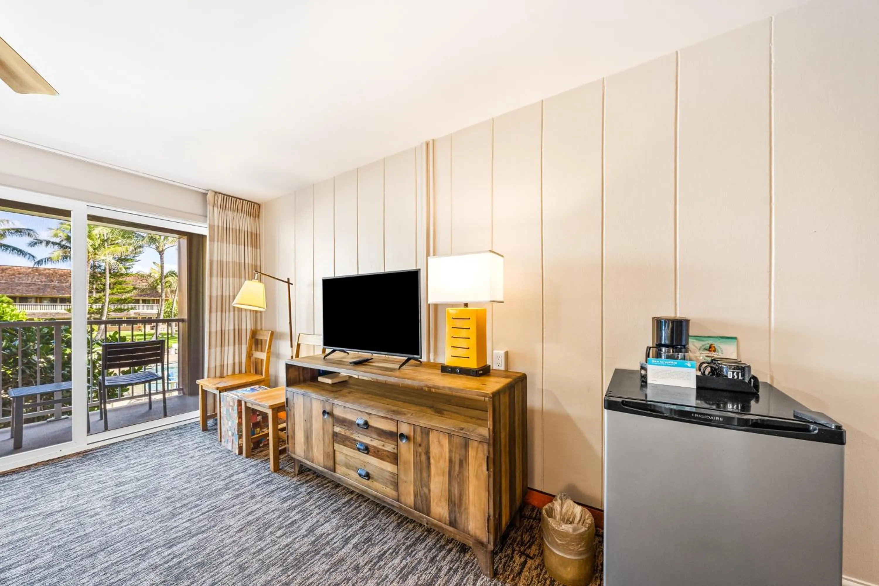 TV and multimedia in The ISO by Castle