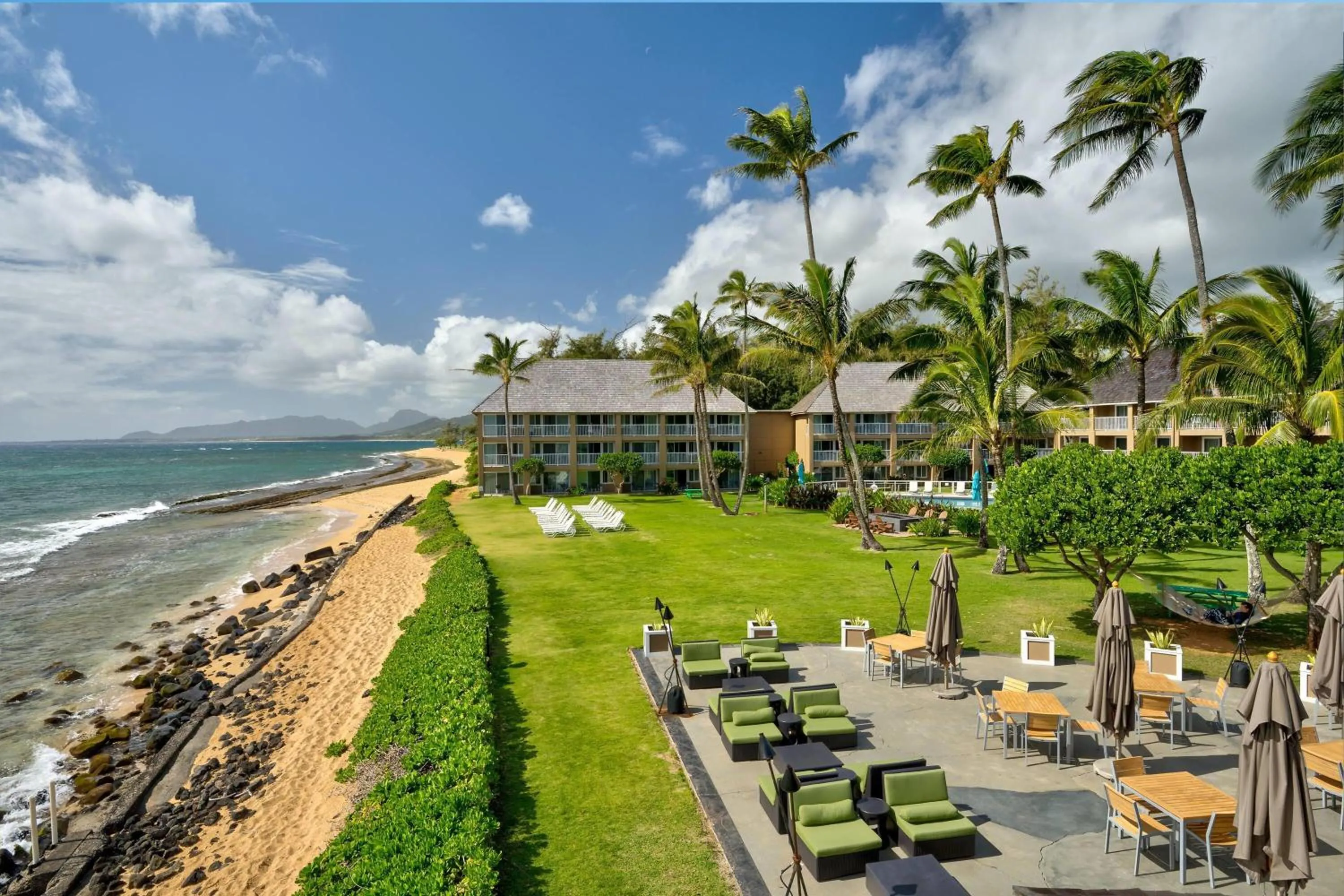 Photo of the whole room in THE ISO HOTEL, Trademark Collection by Wyndham