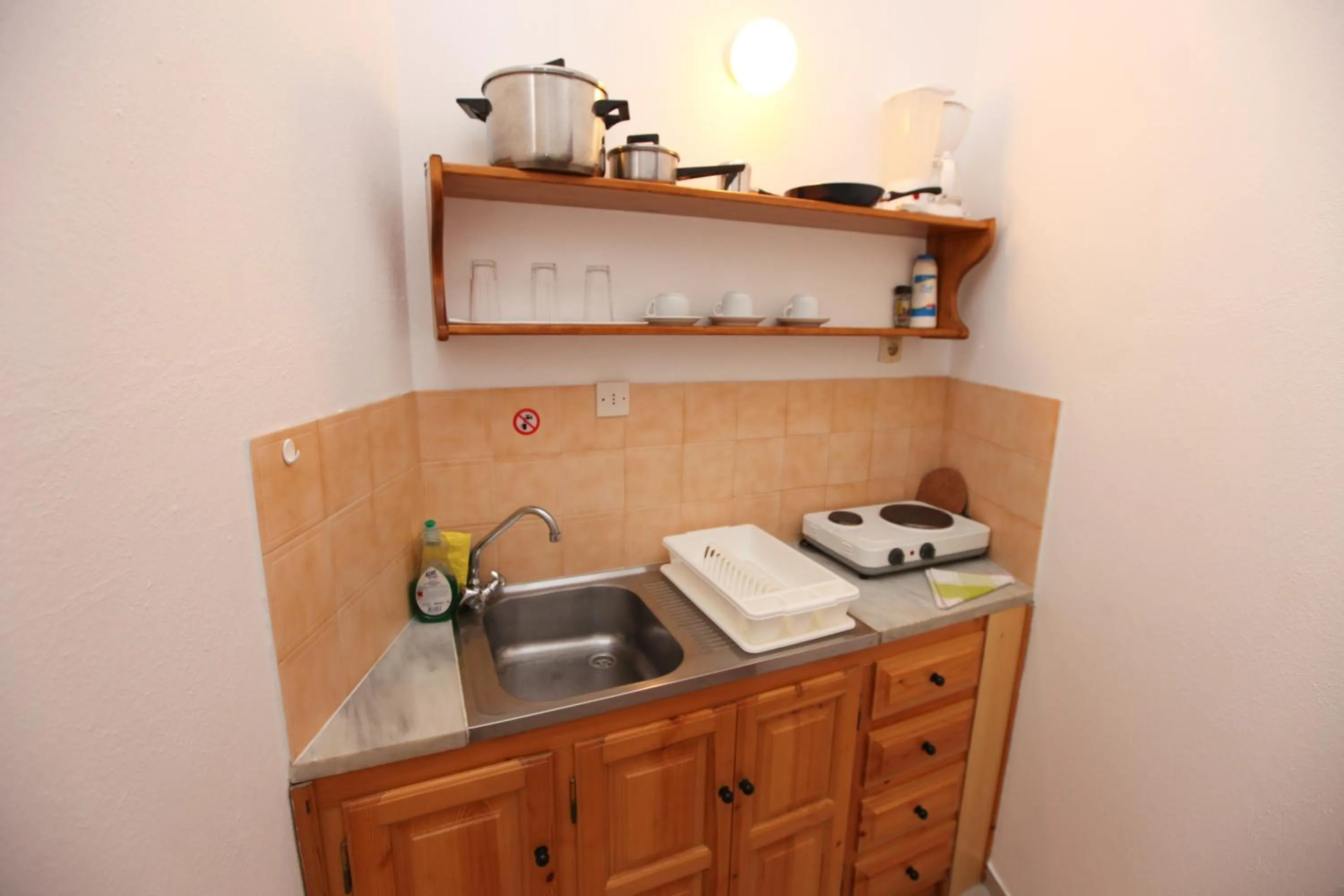 Kitchen or kitchenette in Skiathos House