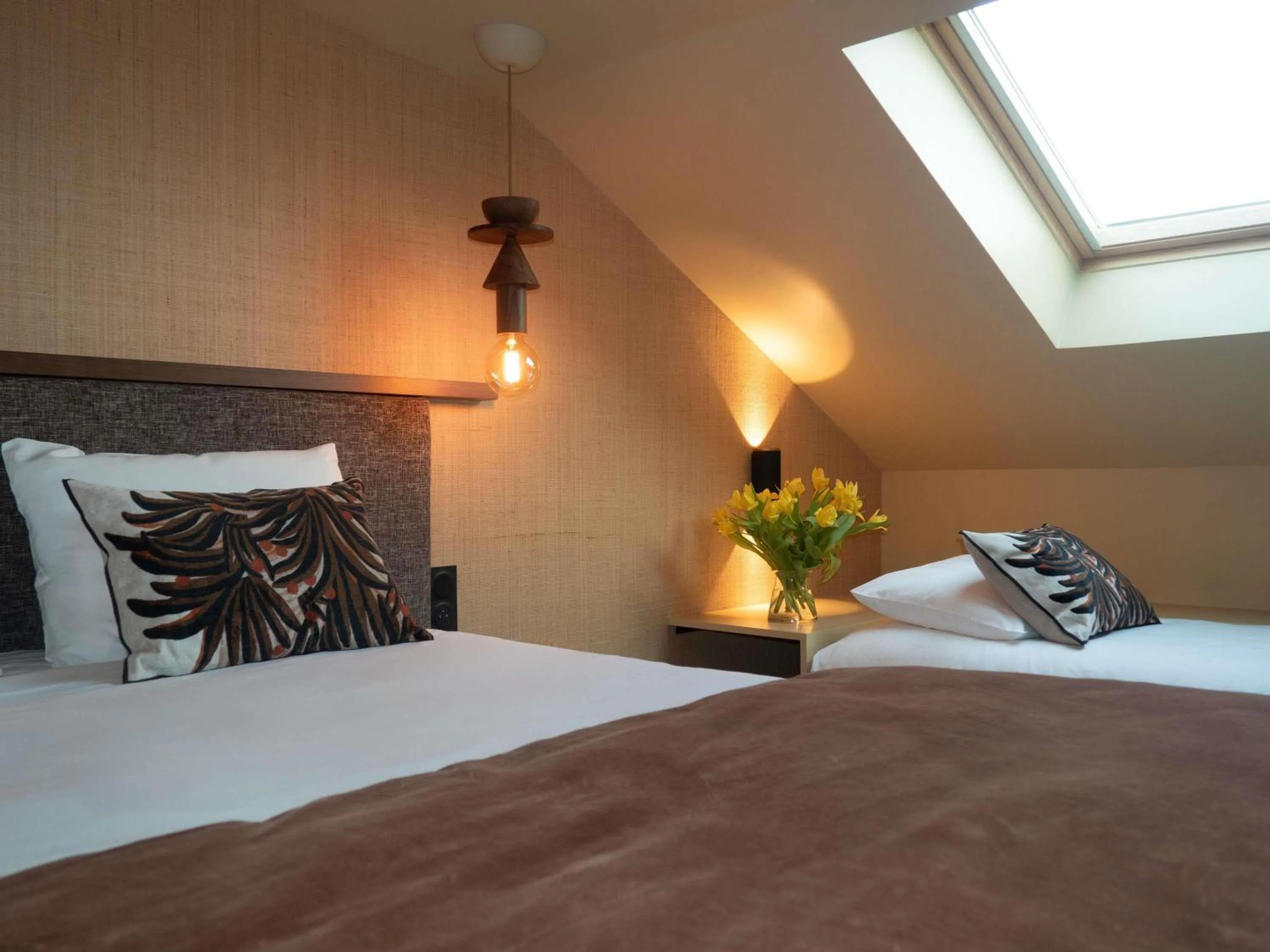 Bedroom, Bed in Mercure St Malo Front de Mer