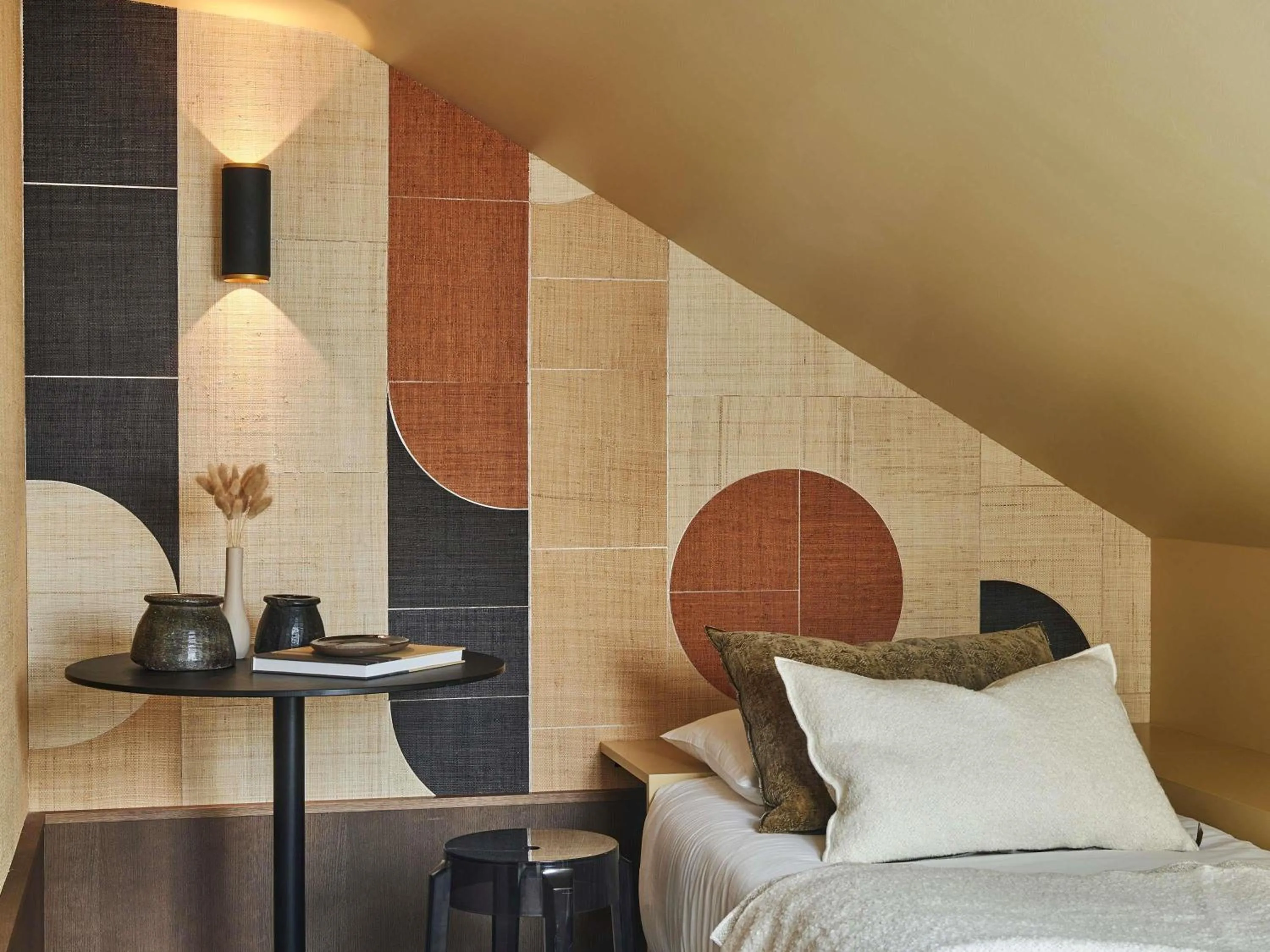 Bedroom, Bed in Mercure St Malo Front de Mer