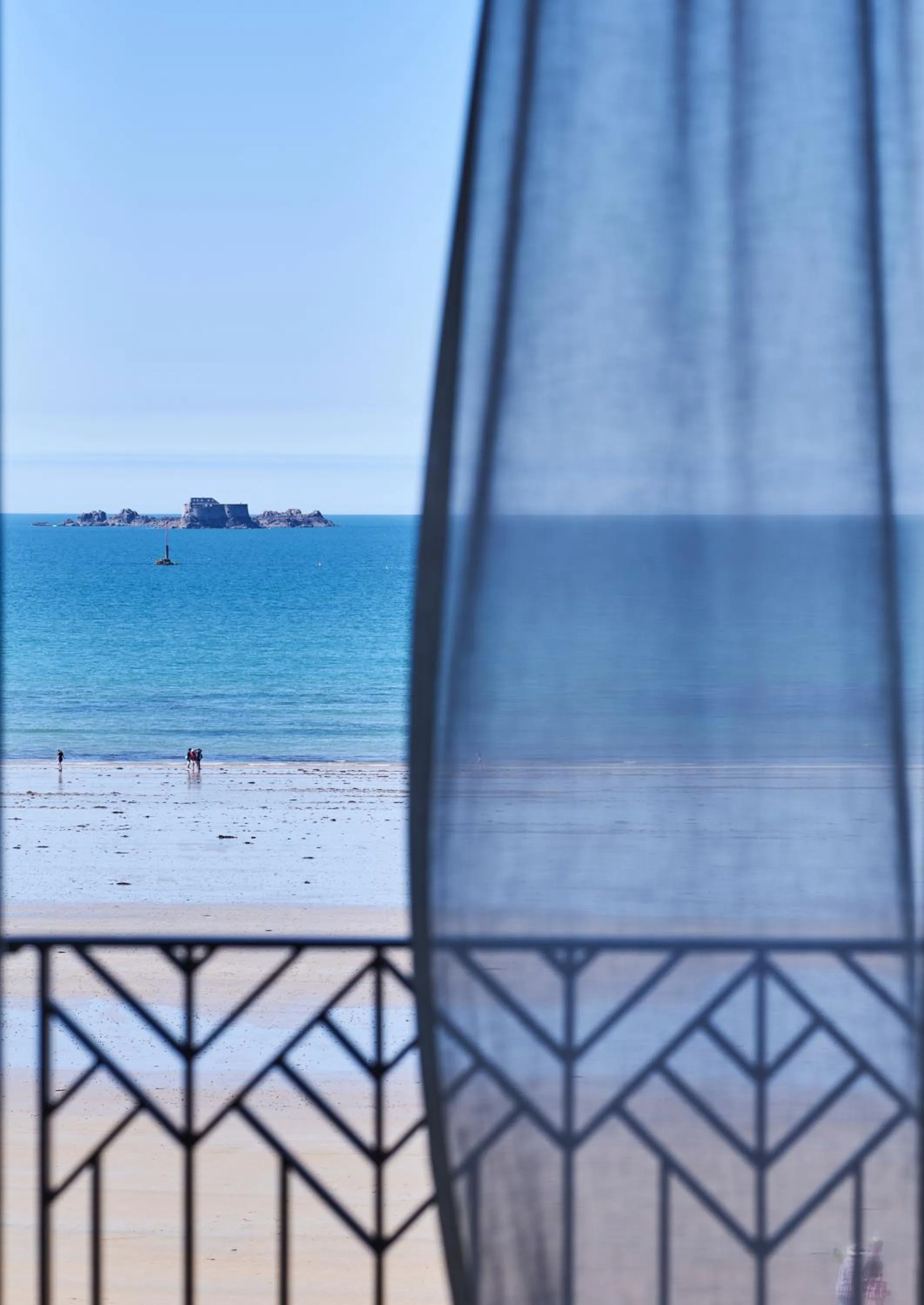 Sea view in Mercure St Malo Front de Mer