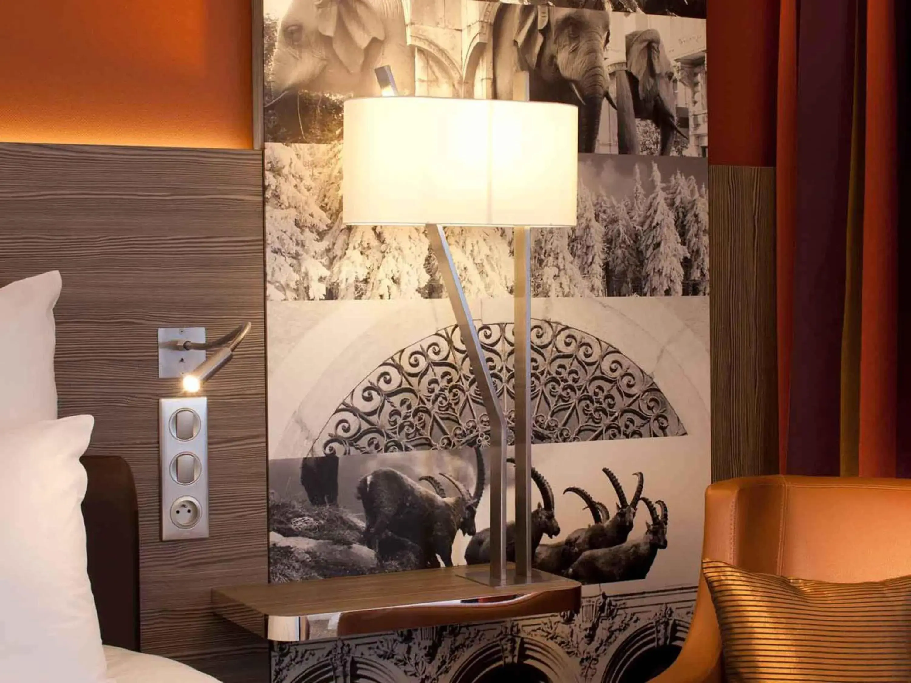 Classic  Twin Room in Mercure Chambéry Centre Classic  Twin Room in Mercure Chambéry Centre