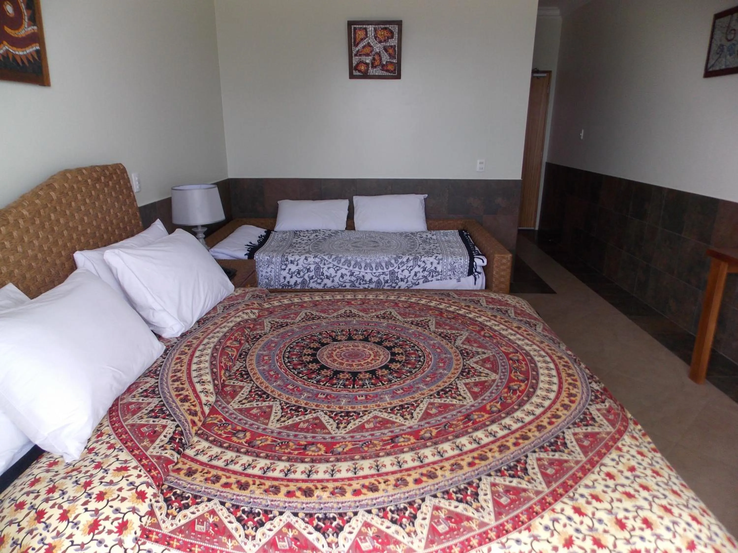 Photo of the whole room, Bed in Dharma Beach