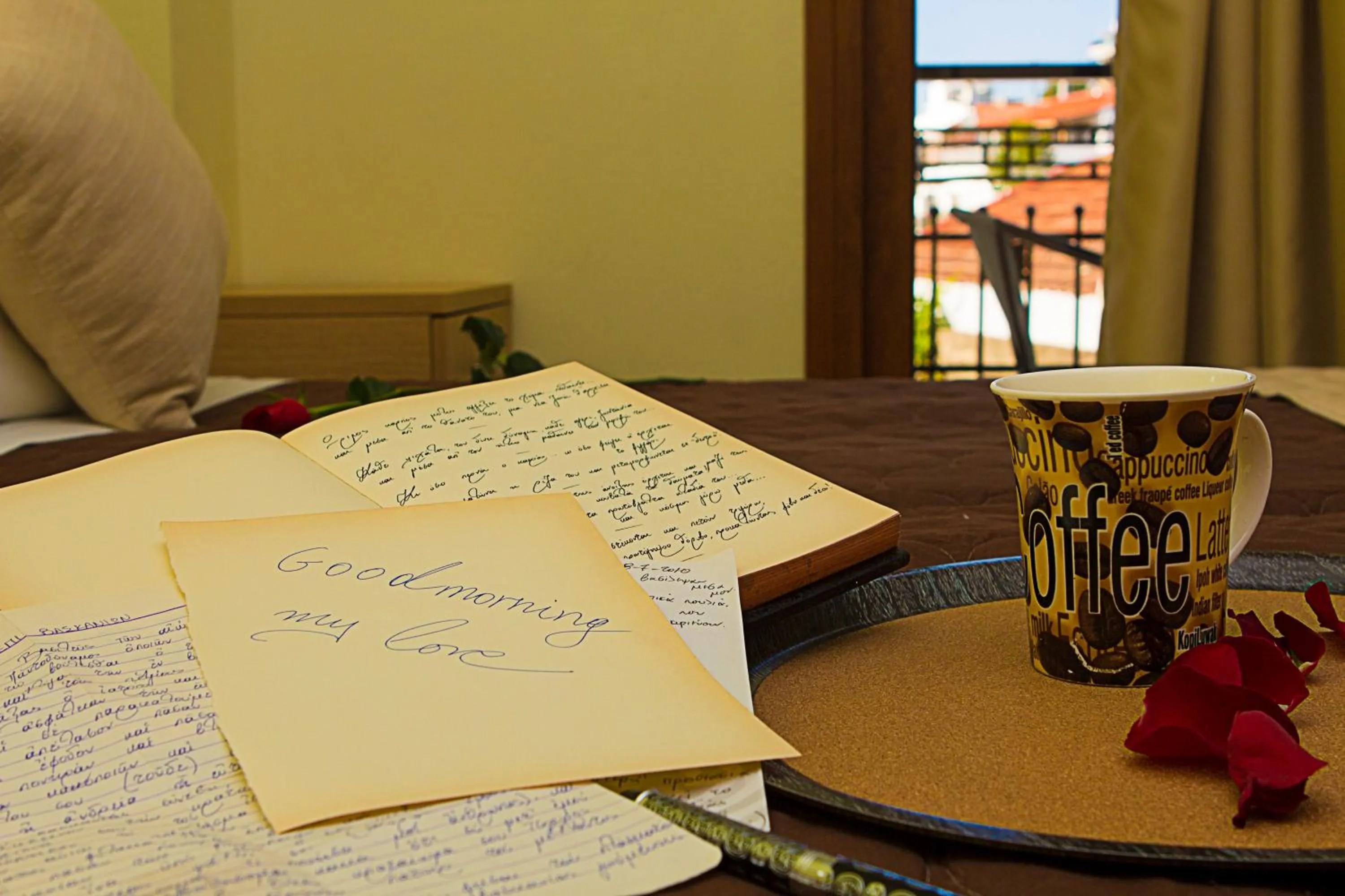 Photo of the whole room in Anthena Studios