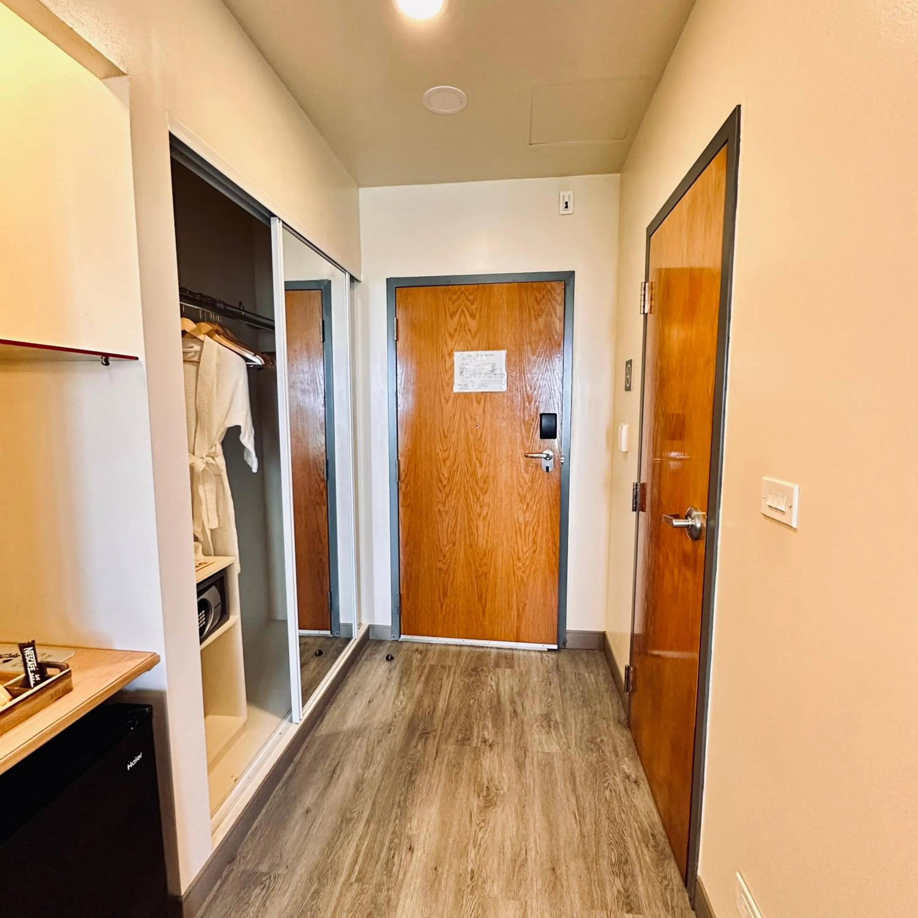 West Plaza Hotel at Lebuu Street