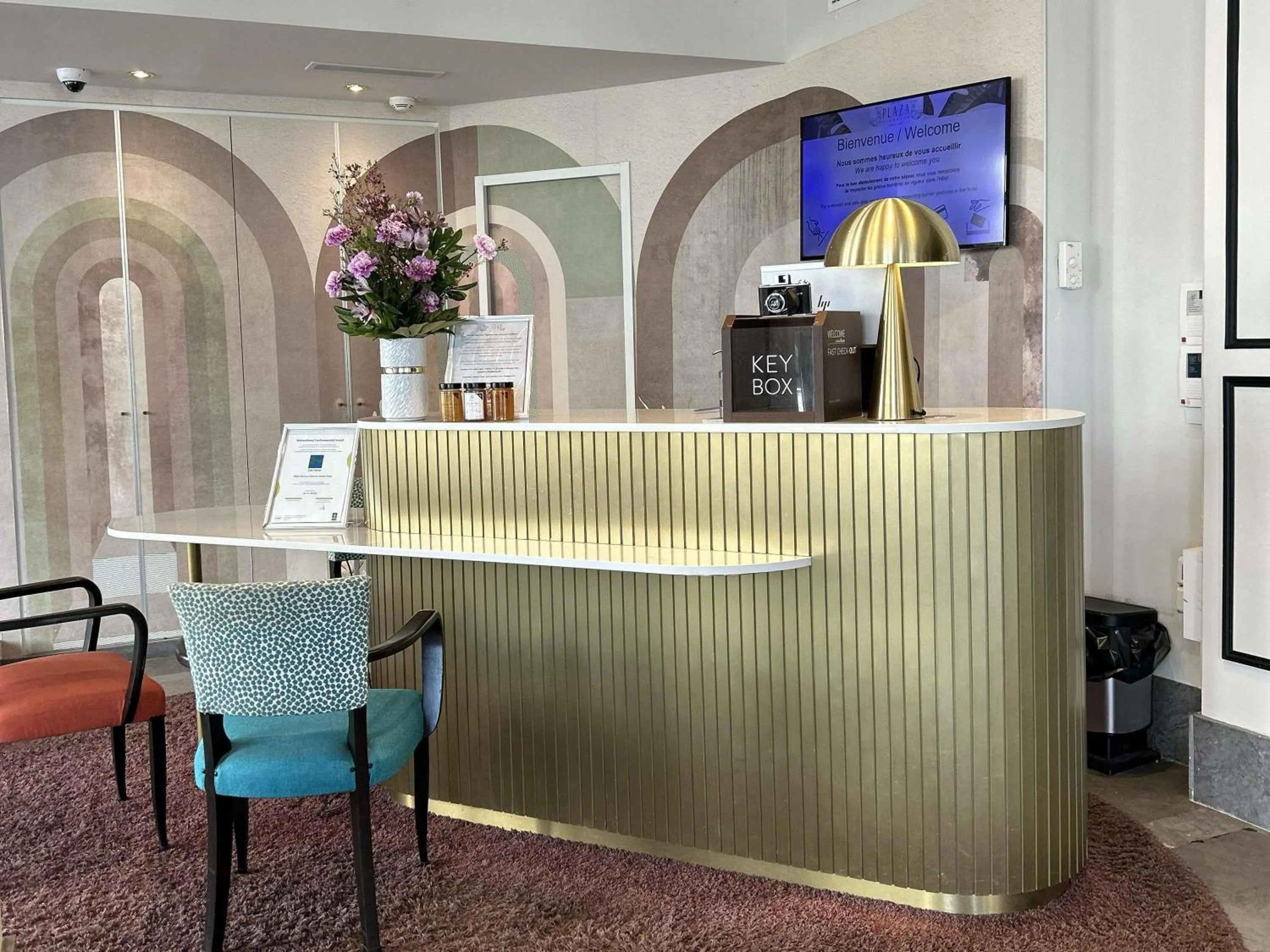 Other in Hotel Plaza Biarritz Plage - Handwritten Collection