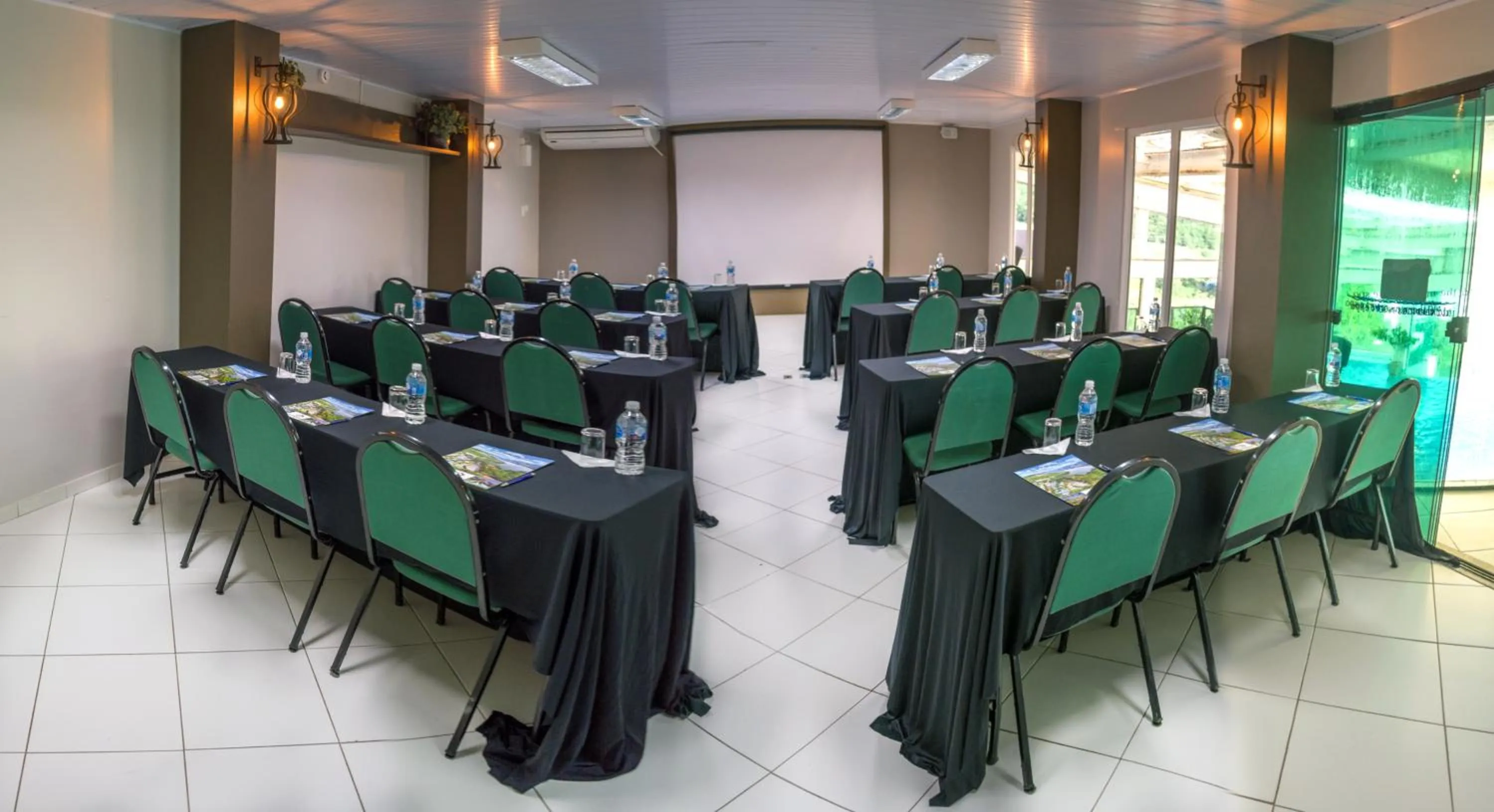 Meeting/conference room in Itá Thermas Resort e Spa