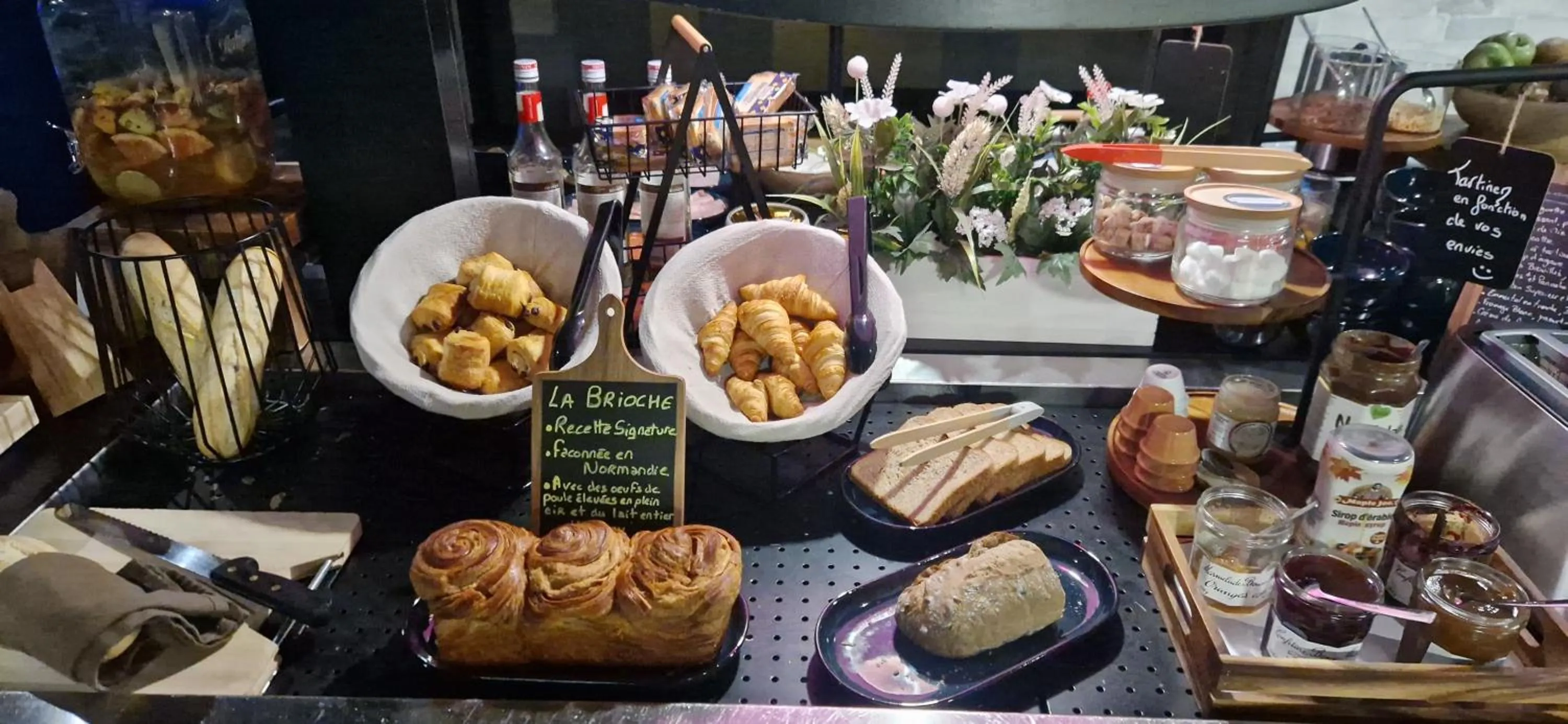 Buffet breakfast in Campanile Saint Quentin