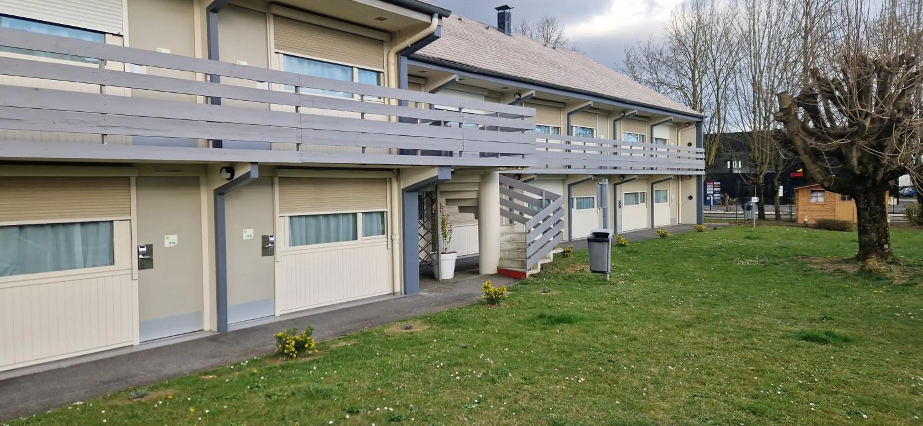 Property building in Campanile Saint Quentin