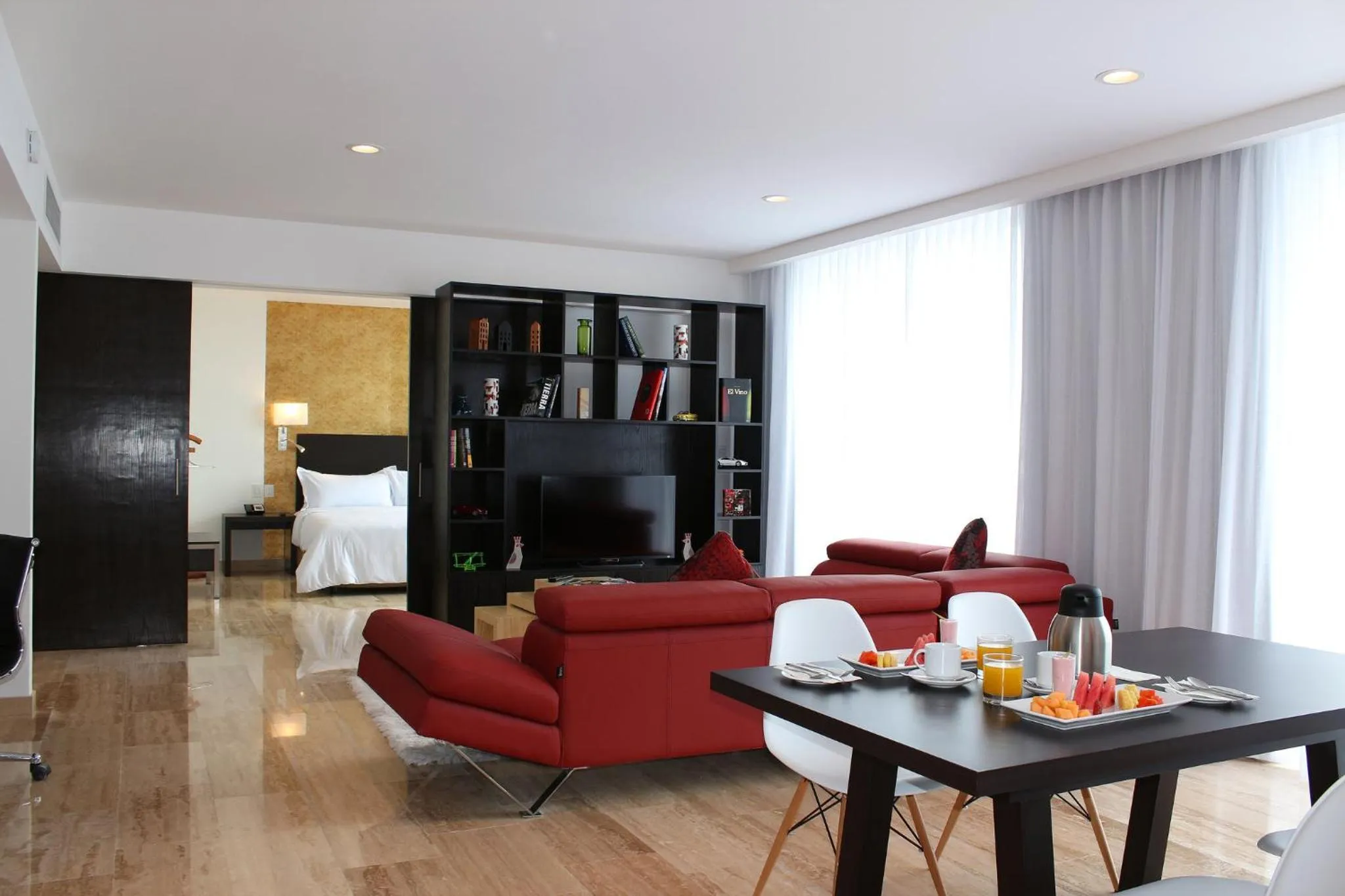 Photo of the whole room in Fiesta Inn Chetumal