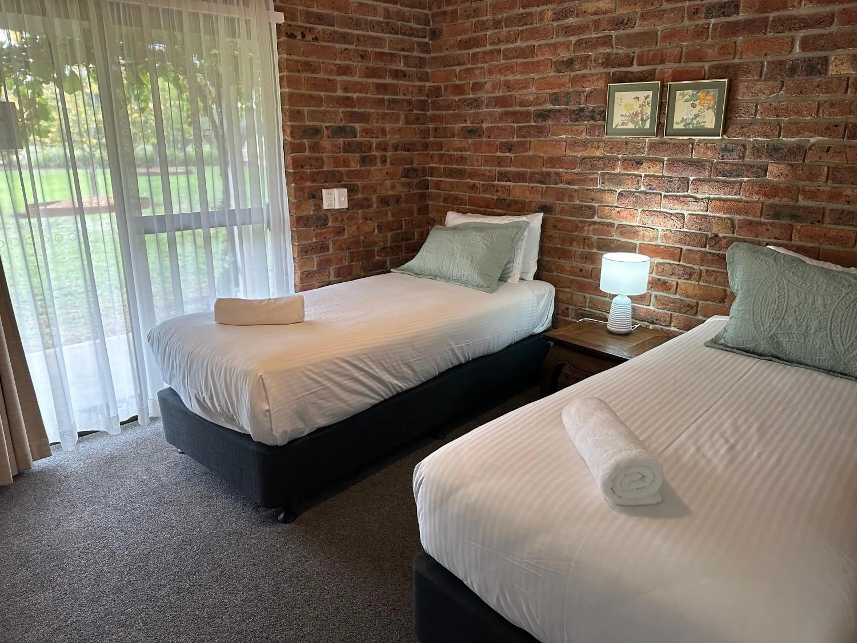 Bedroom, Bed in Woolshed Hill Estate