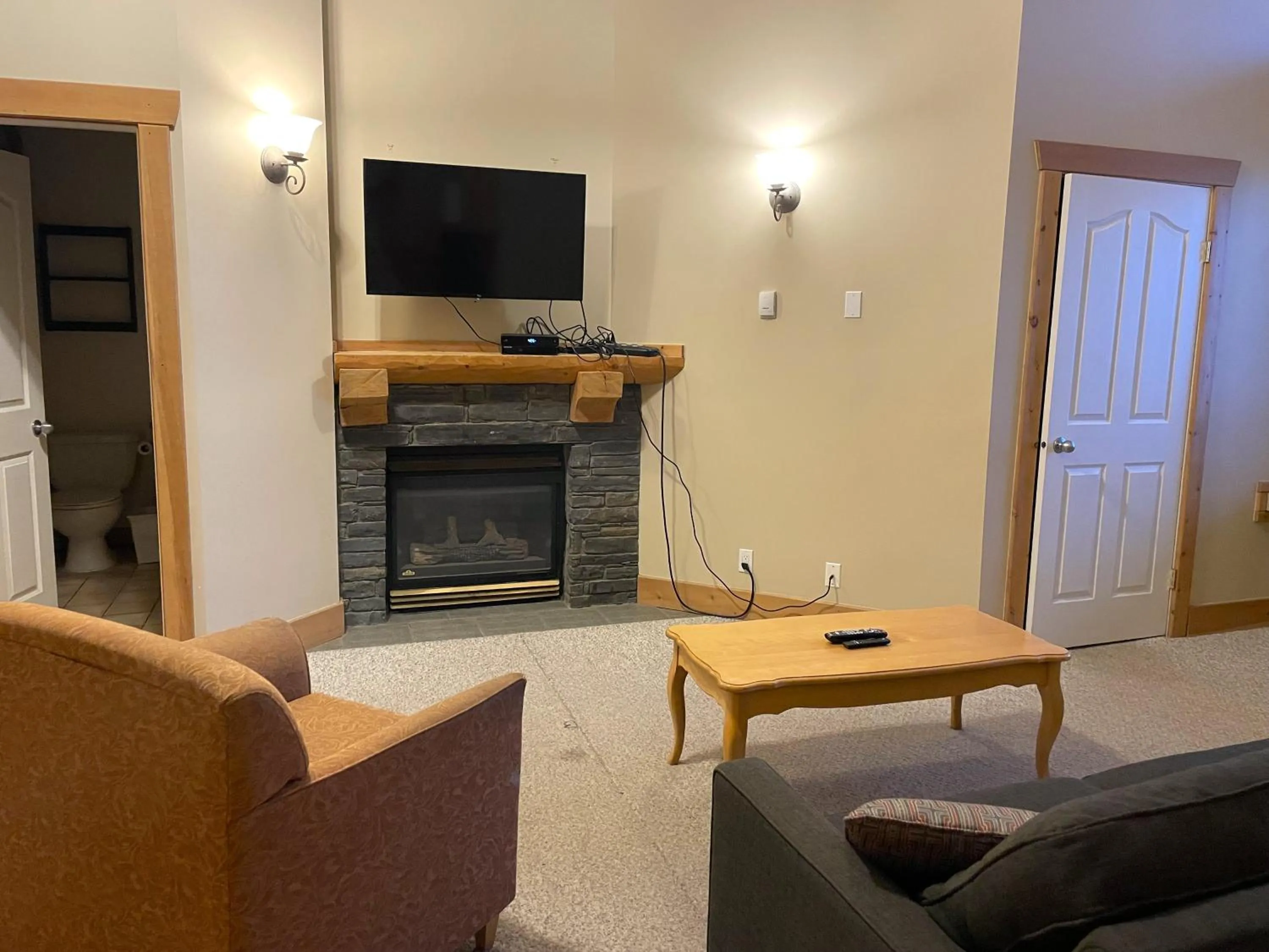 Living room in Cornerstone Lodge by Park Vacation Management