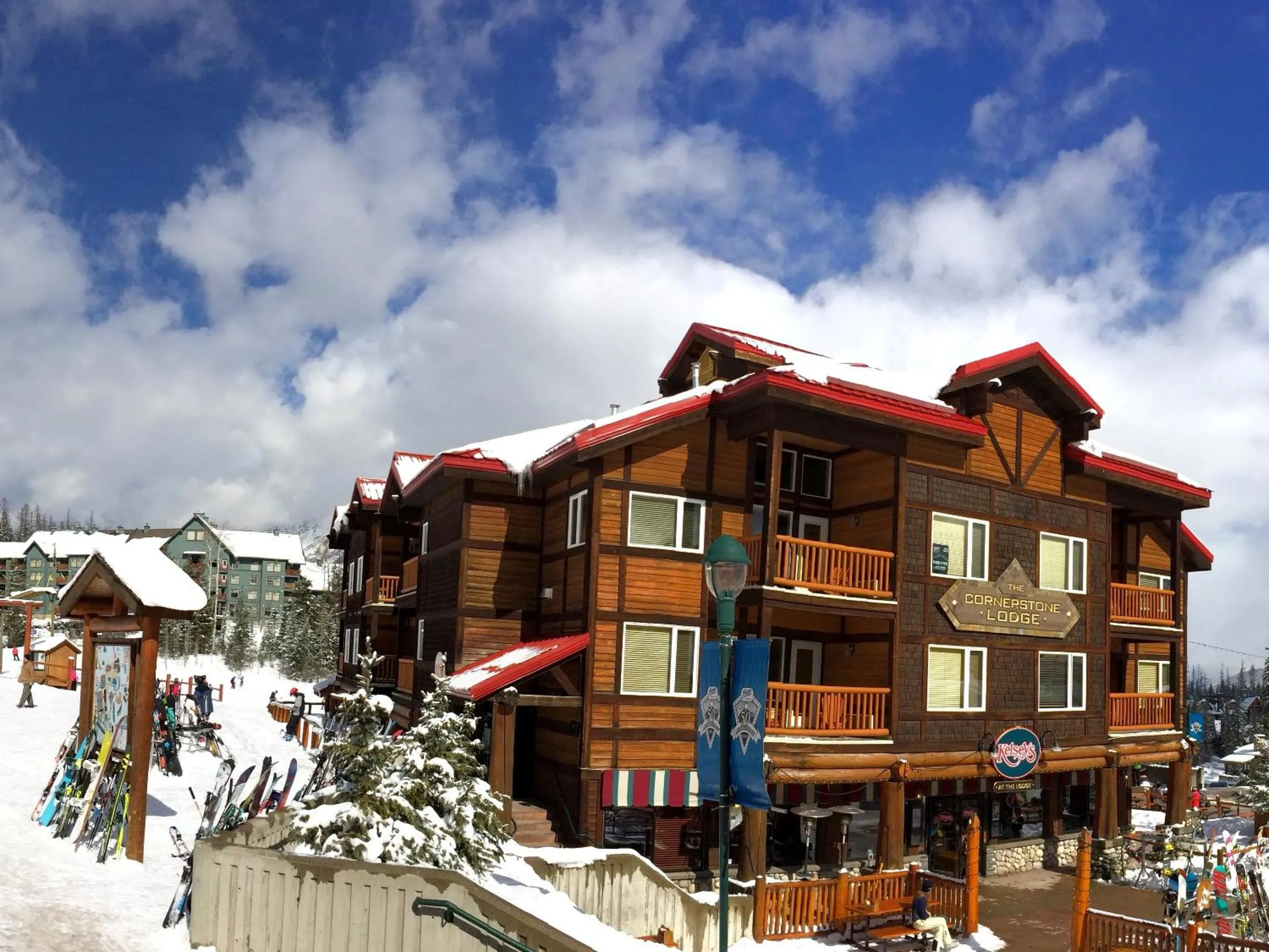 Facade/entrance in Cornerstone Lodge by Park Vacation Management