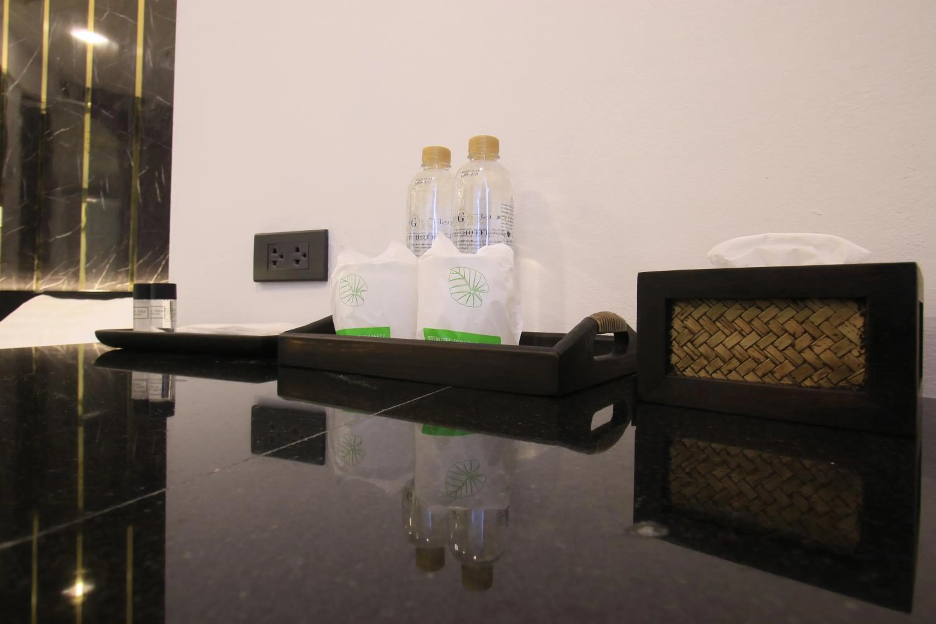 Pratunam Atrium Hotel