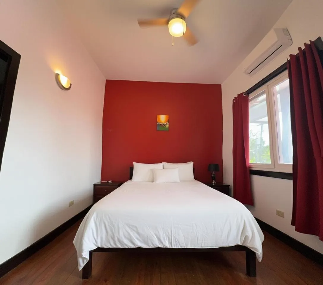 Bed in Serenade Hotel