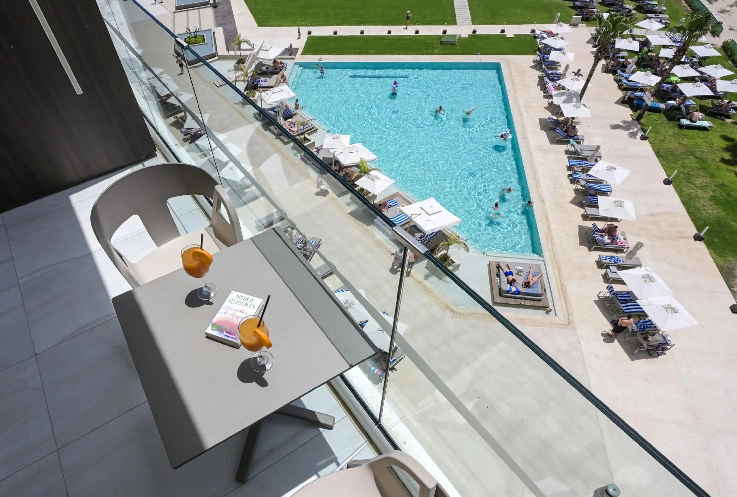 Chrysomare Beach Hotel & Resort