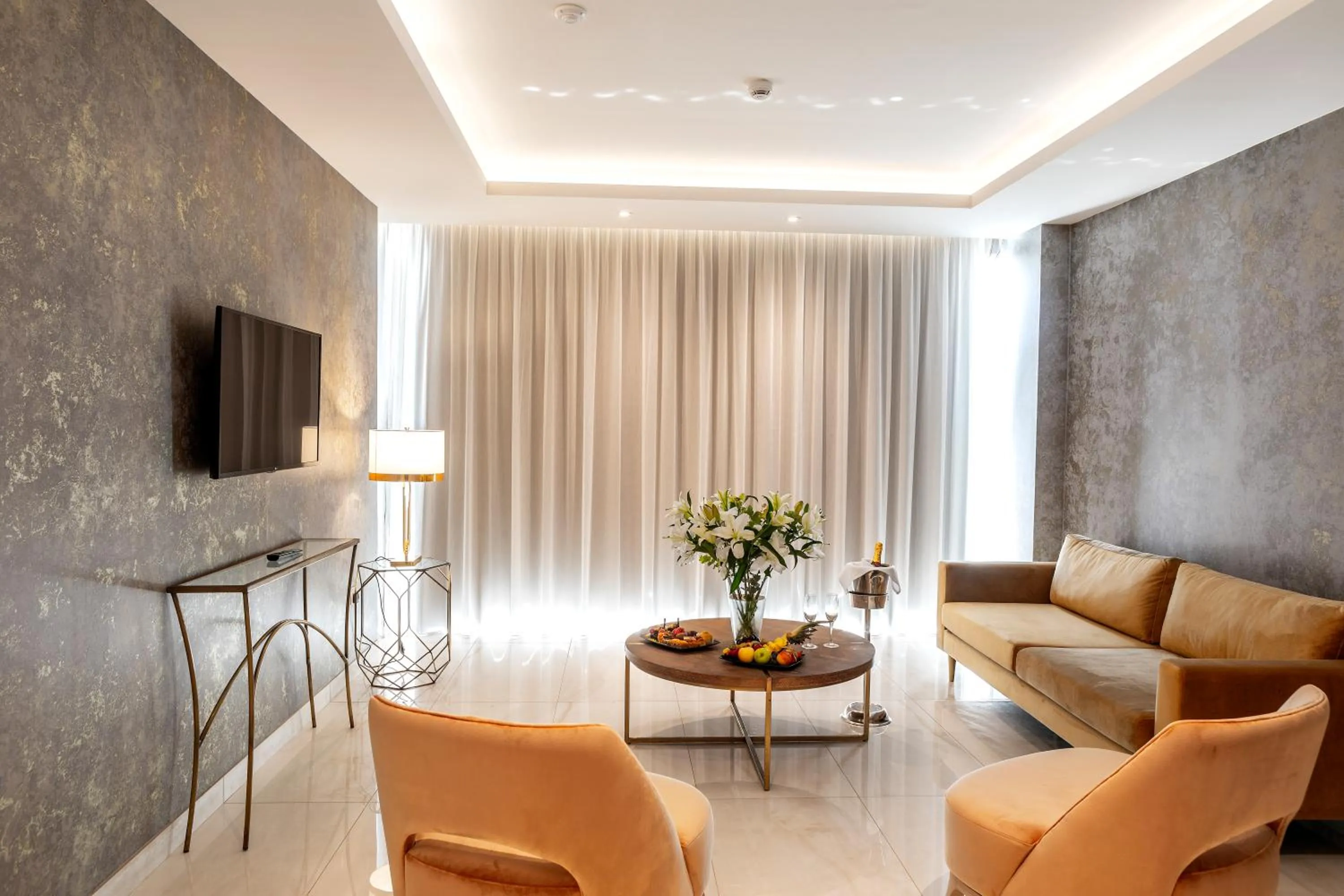 TV and multimedia in Chrysomare Beach Hotel & Resort