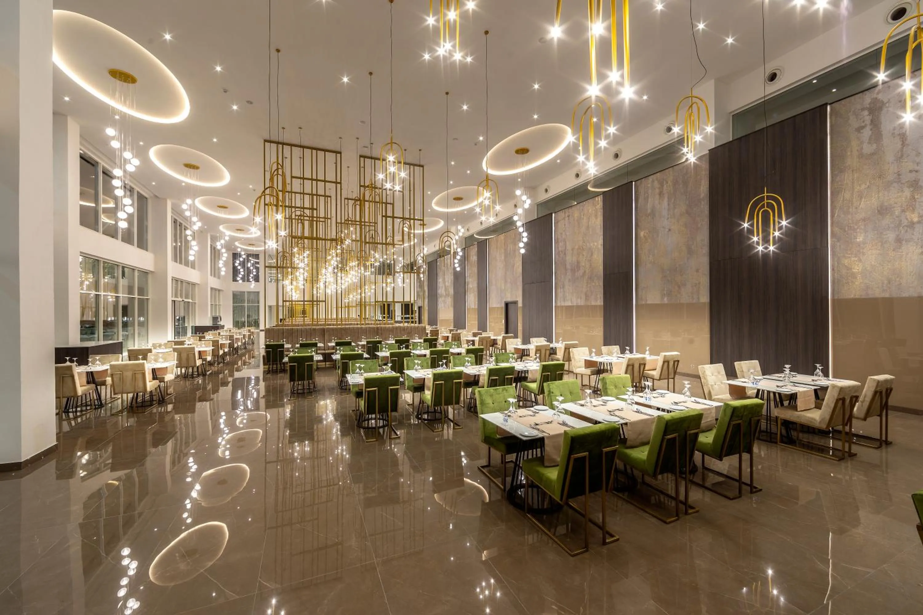 Restaurant/places to eat in Chrysomare Beach Hotel & Resort